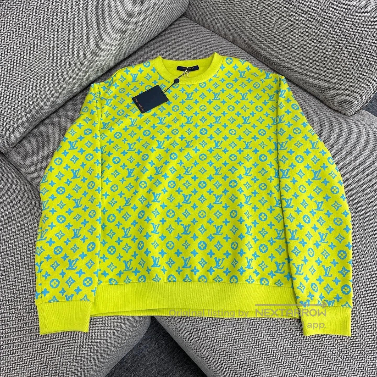 Louis Vuitton Louis Vuitton SS23 Yellow Logo Sweatshirt. Size US M / EU 48-50 / 2 - 1 Thumbnail