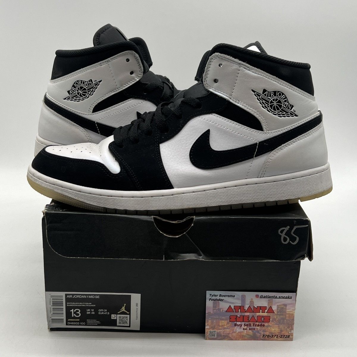Nike Air Jordan 1 mid Diamond Size US 13 / EU 46 - 1 Thumbnail