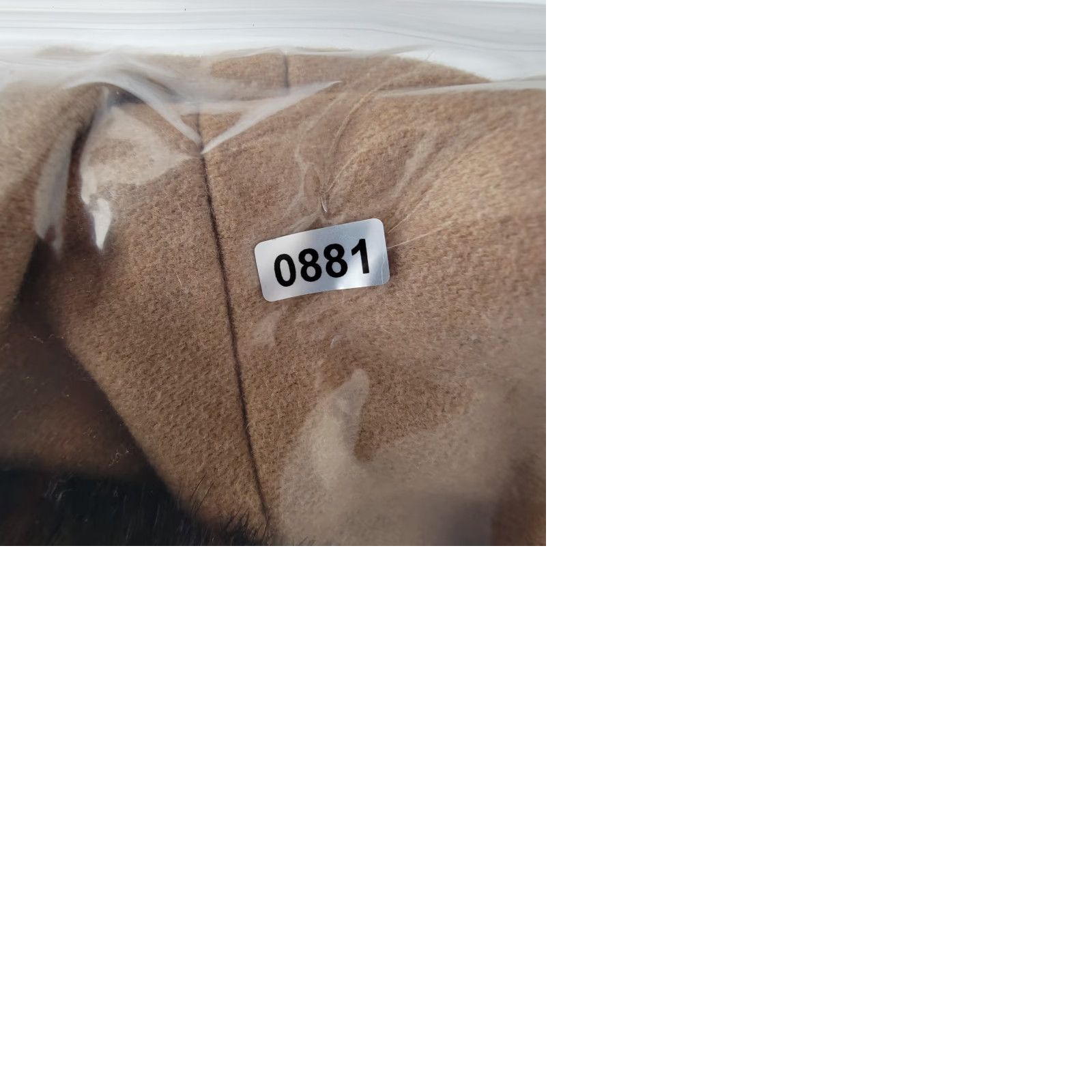 Banana Republic Banana Republic Wool Coat Tan Women's Size Small Faux Fur Collar Tweed Overcoat Mid-Length Winter Formal Adults Womens Size S / US 4 / IT 40 - 10 Thumbnail
