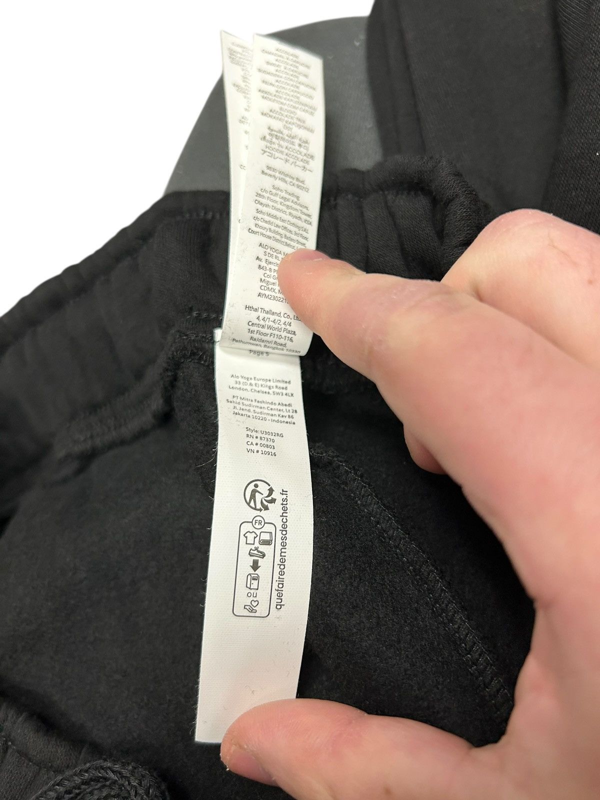 Alo Alo Accolade Straight Leg Sweatpant - BNWT Size Medium Size US 30 / EU 46 - 9 Thumbnail