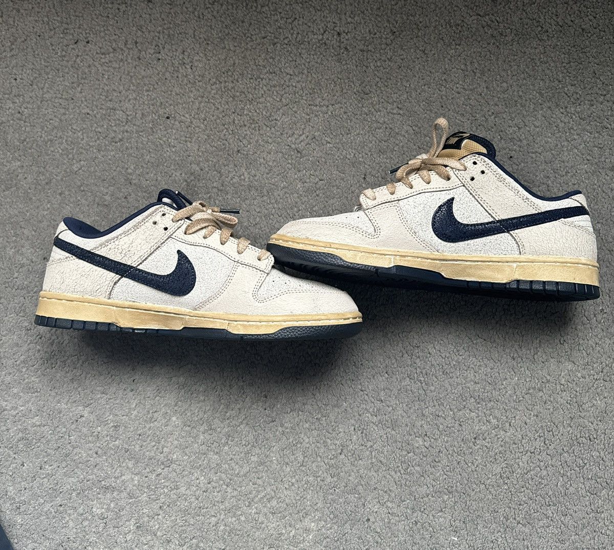 Nike Nike Dunk Low Stranger Things Size US 9.5 / EU 42-43 - 3 Thumbnail