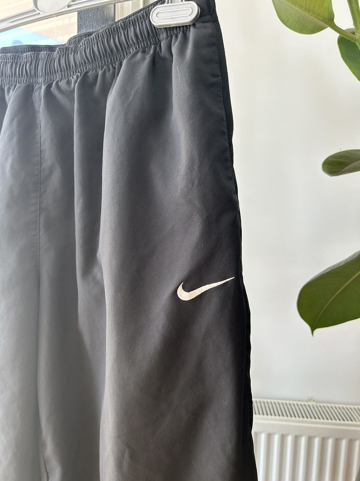 Nike × Vintage Vintage 90s Nike Total 90 Nylon Track Pants Joggers Drill Size US 33 - 3 Thumbnail