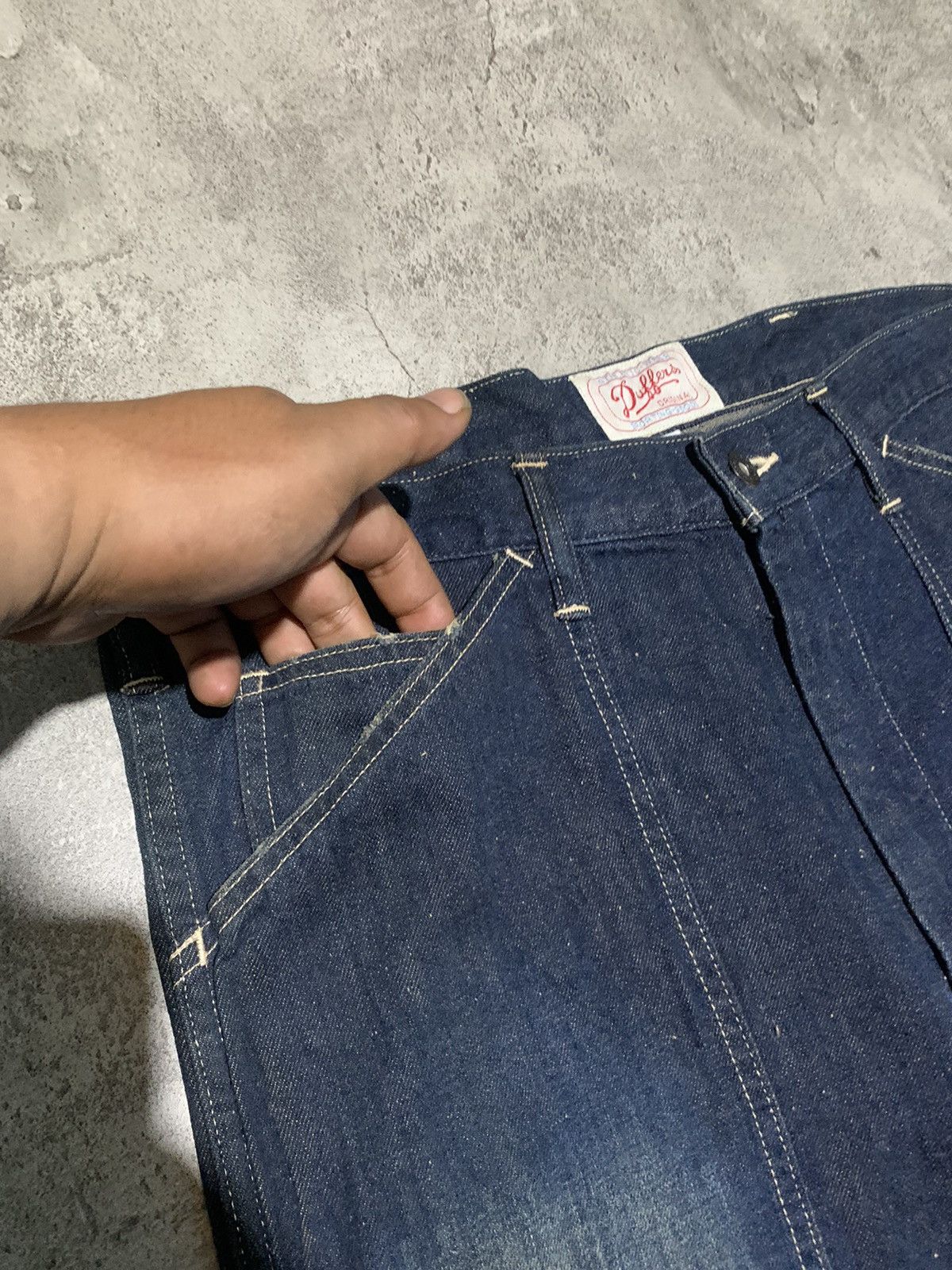 Le Grande Bleu (L.G.B.) Vintage Duffers fatigue buckleback splatter wide leg denim Size US 34 / EU 50 - 7 Thumbnail
