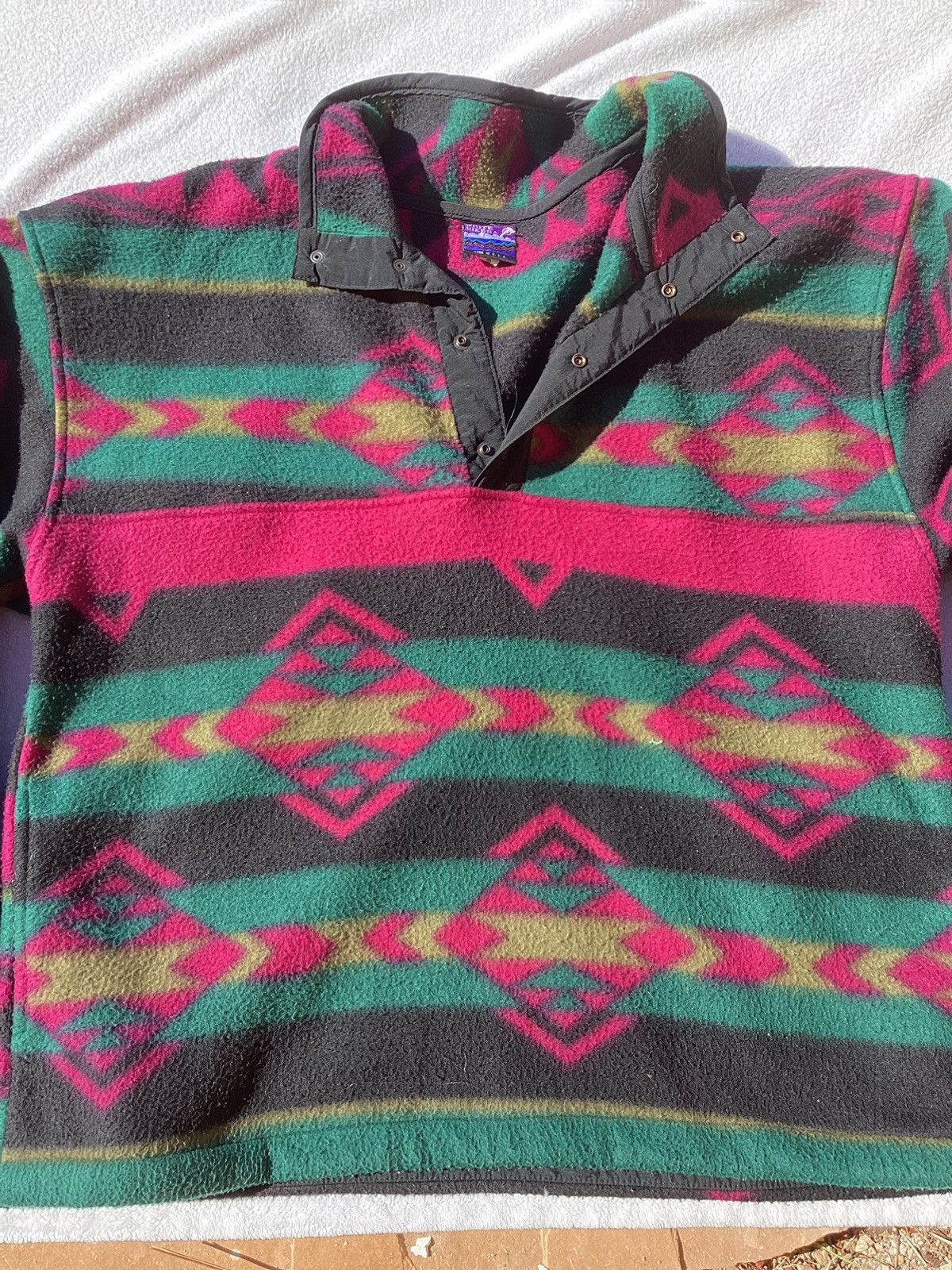 White Sierra 90s white Sierra USA made native multicolor polyester jacket Size US XL / EU 56 / 4 - 2 Thumbnail