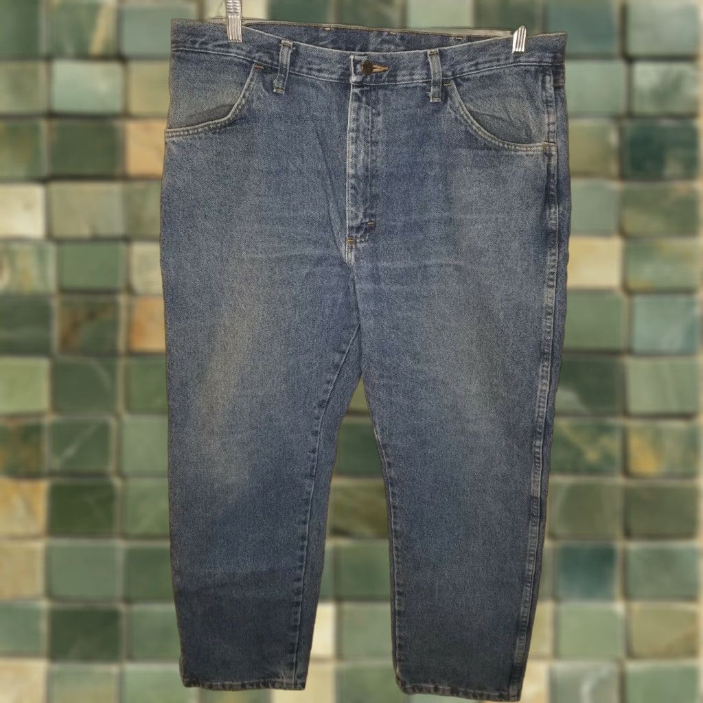 Vintage RUSTLER Jeans Straight Light Blue 38x30 Men Regular Inseam 30 Size 38 Blue - Mens Straight Jeans Size US 38 / EU 54 - 1 Thumbnail