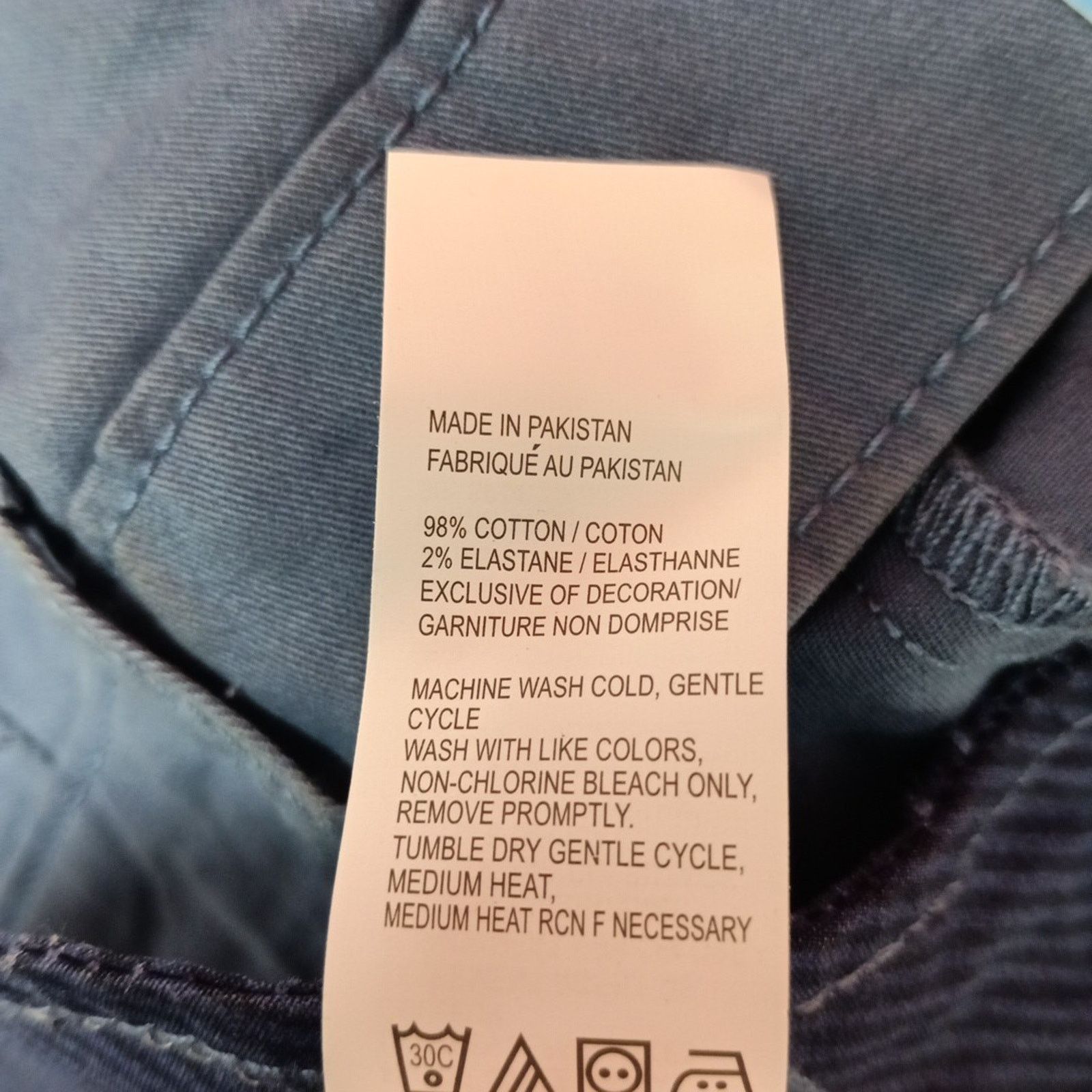 Izod Men's IZOD Chino Shorts Size 42 Blue Classic Fit 9.5 Ins Size US 42 / EU 58 - 3 Thumbnail