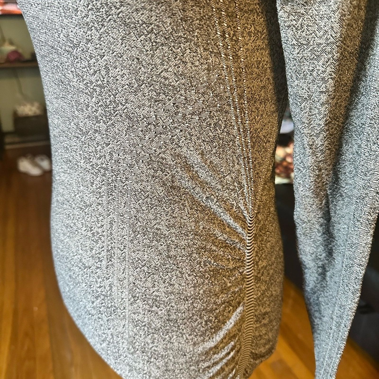 Athleta Athleta Grey Speed light Heather Top Size XS / US 0-2 / IT 36-38 - 6 Thumbnail