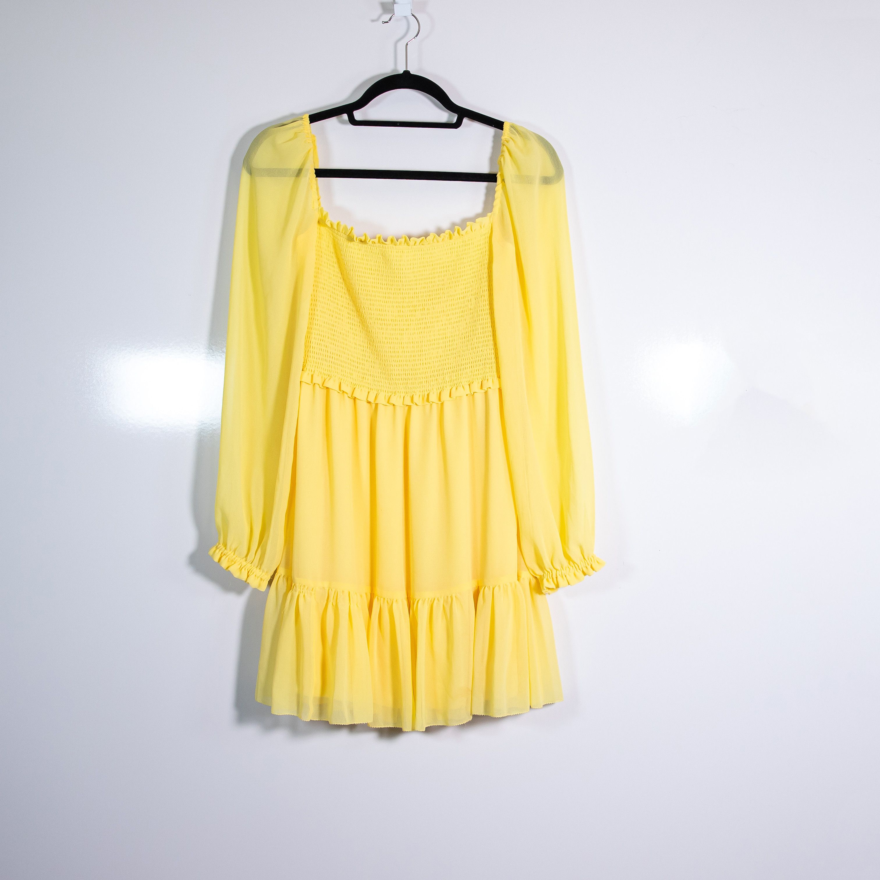Aritzia Wilfred Aritzia New Tempest Smocked Stretch Size S / US 4 / IT 40 - 1 Thumbnail