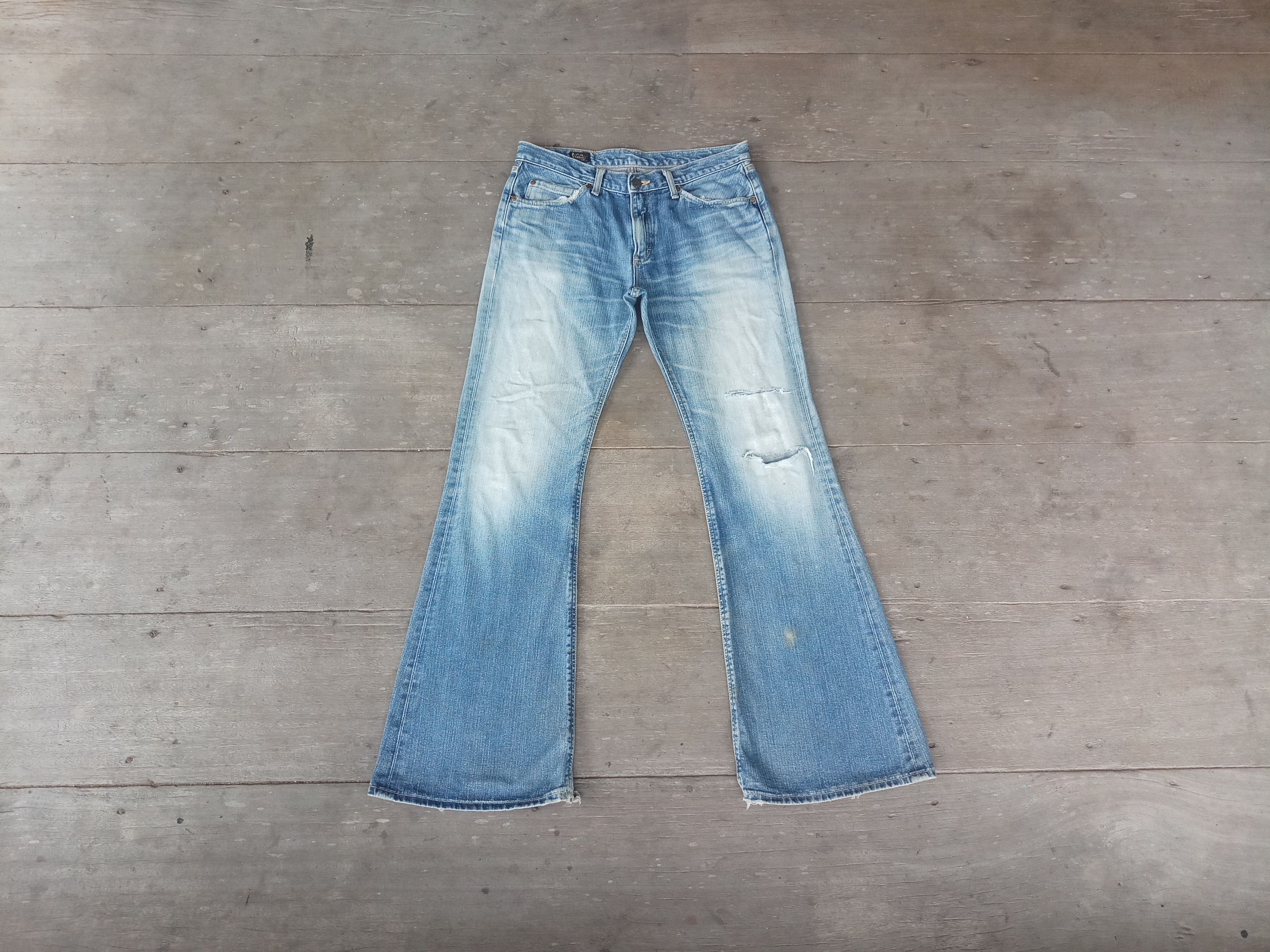 Lee Ripped ,Vintage Lee Bell bottom W32 L33,Low rise W34 Size US 32 / EU 48 - 1 Thumbnail