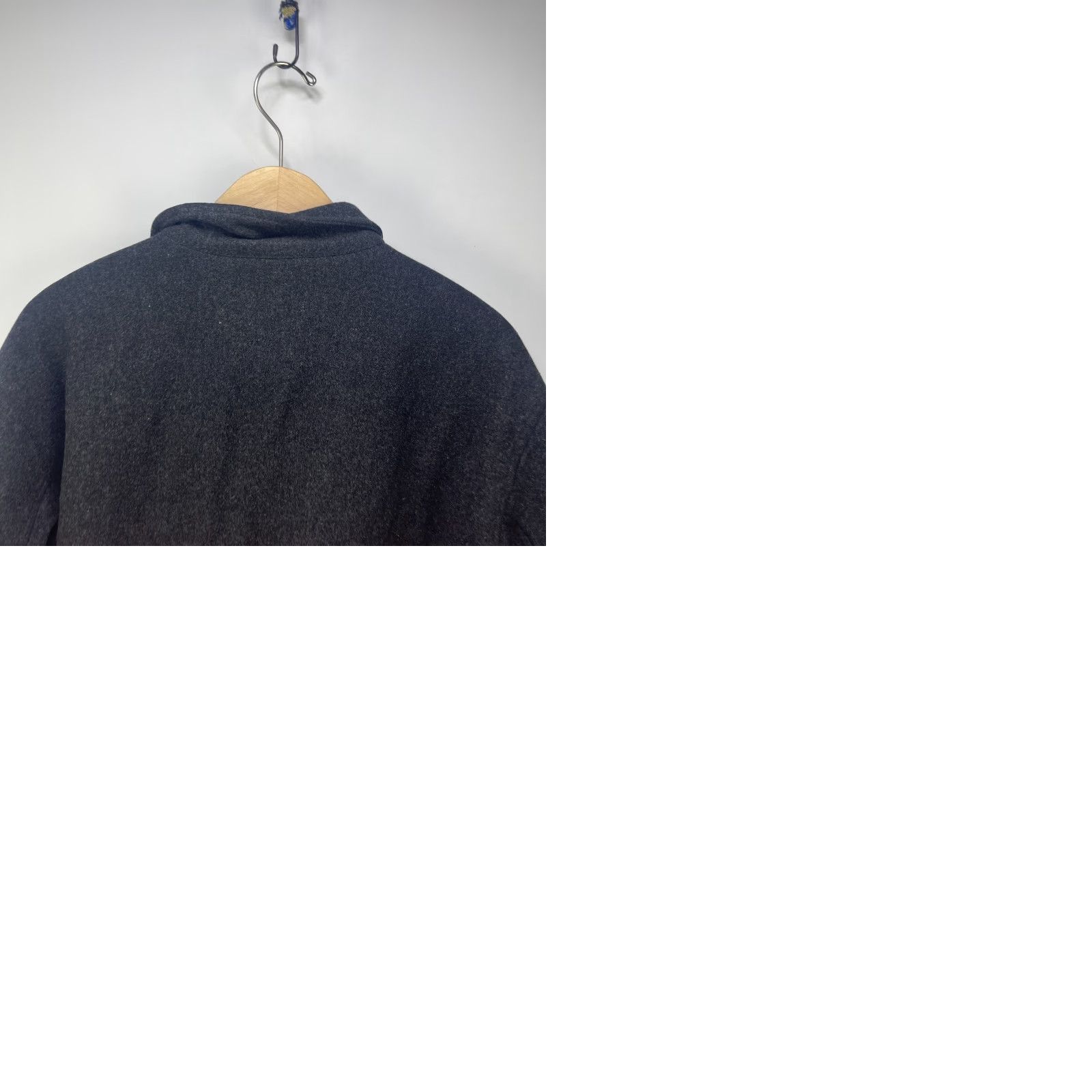 Abercrombie & Fitch VINTAGE Abercrombie & Fitch Men’s Gray Wool Blend Full Zip Jacket Coat L Large Gray Regular Wool Jacket Full Zip Pea Coat Western Casual Mens Size US L / EU 52-54 / 3 - 9 Thumbnail