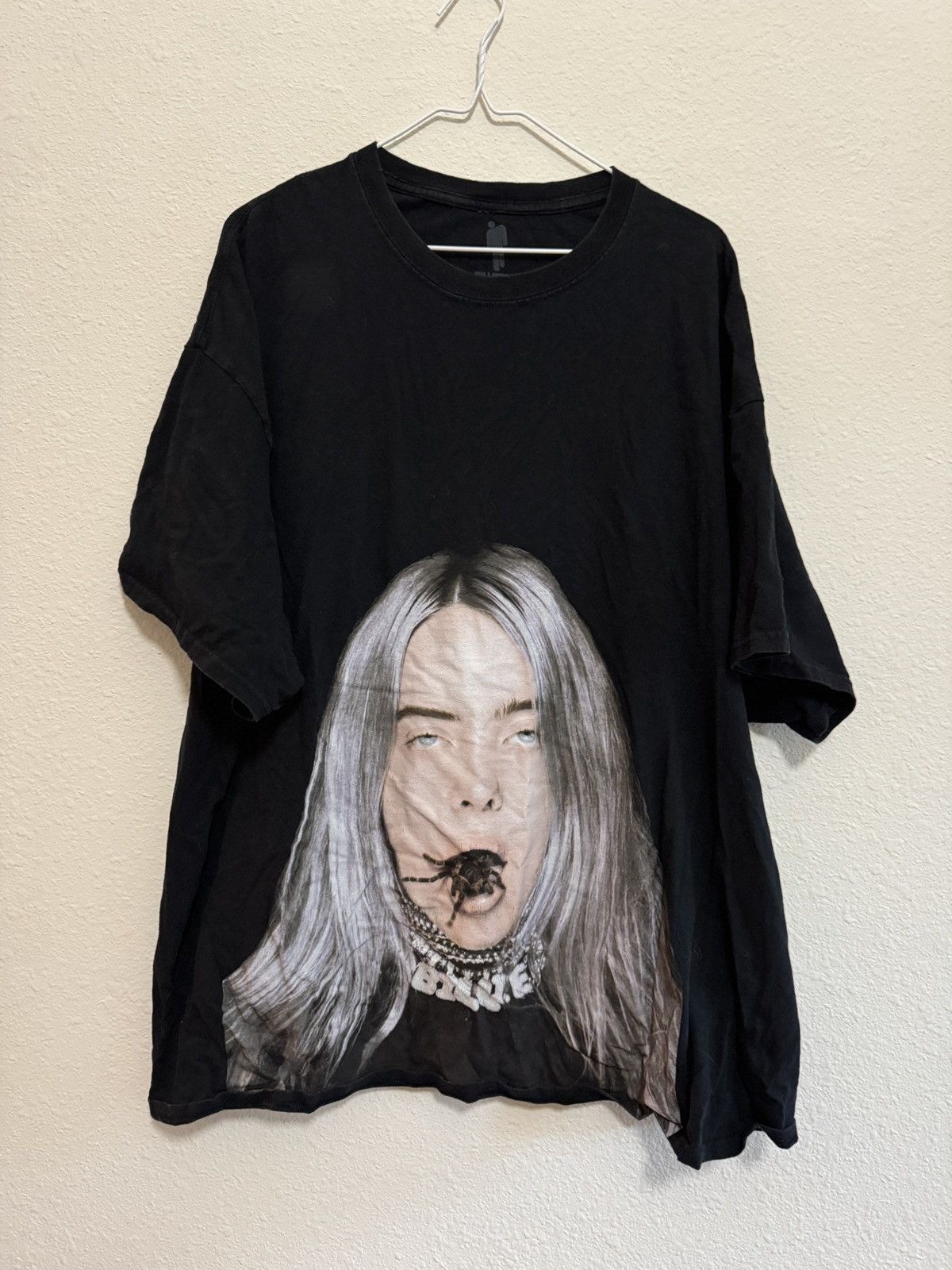 Billie Eilish Billie Tarantula Tee Size US XXL / EU 58 / 5 - 1 Thumbnail