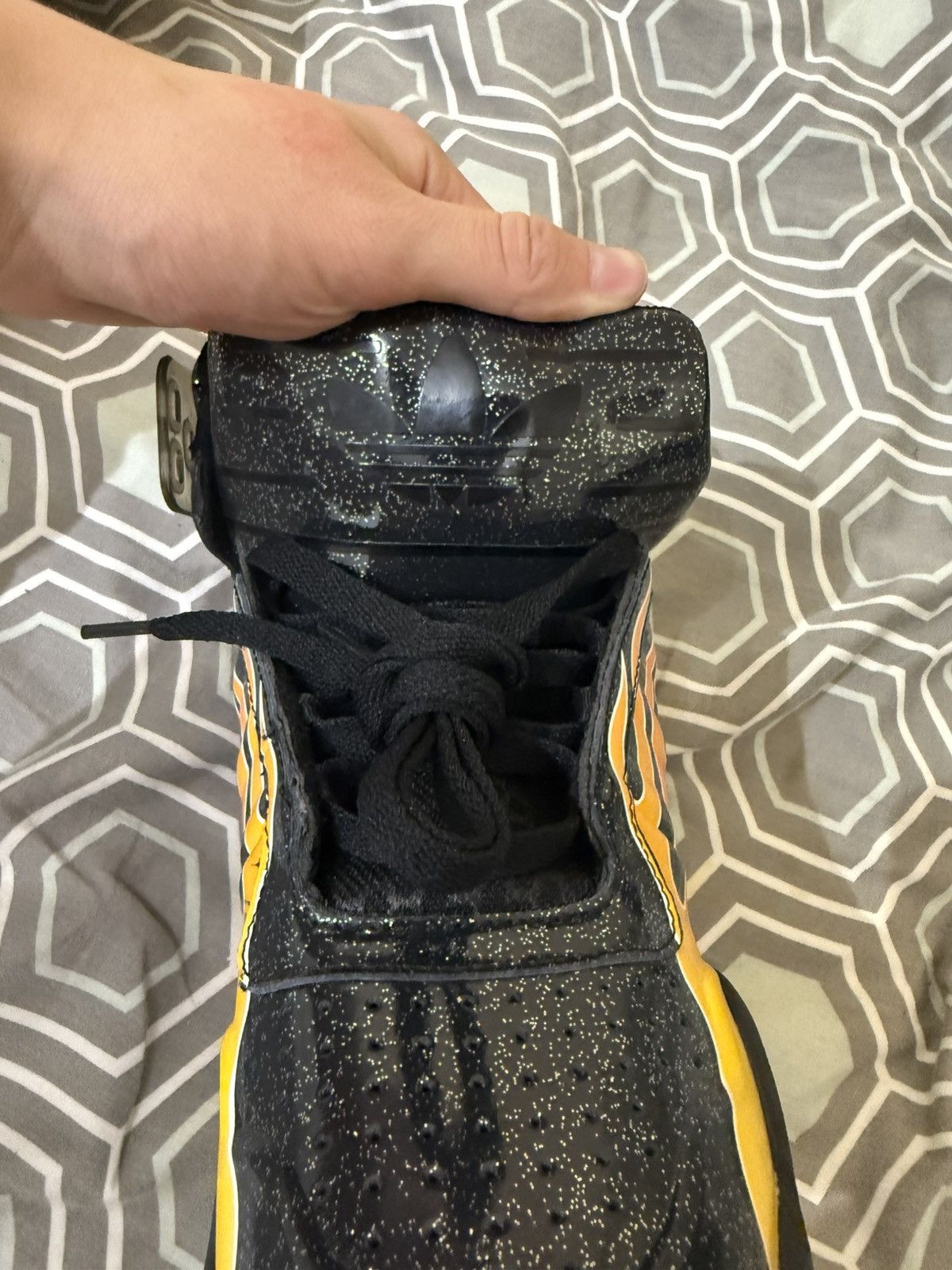 Adidas × Jeremy Scott JS Flame fin Size US 7 / EU 40 - 12 Thumbnail