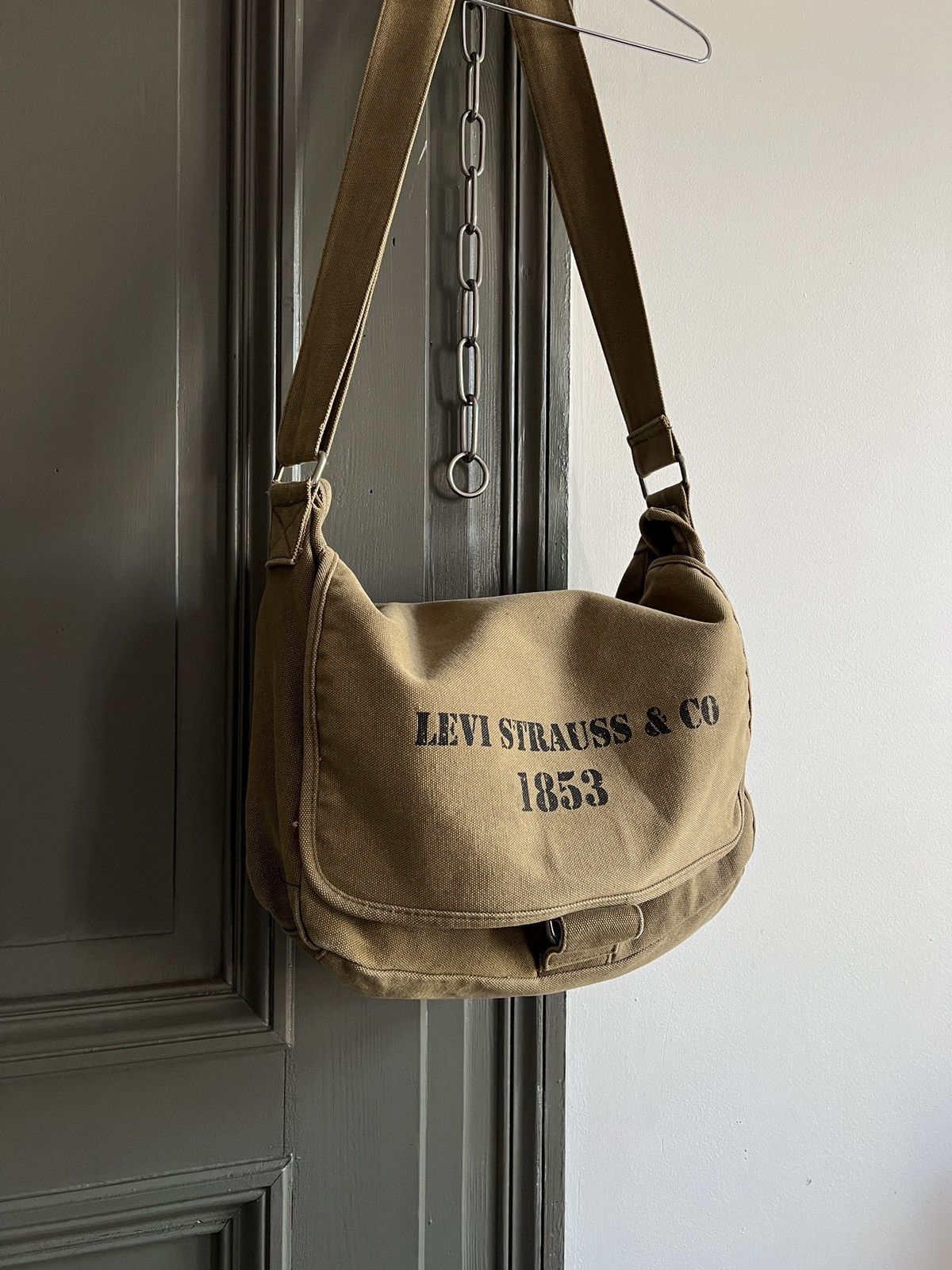 Levi's Vintage Military Style Levi’s Cotton Canvas Shoulder Bag Size ONE SIZE - 8 Thumbnail