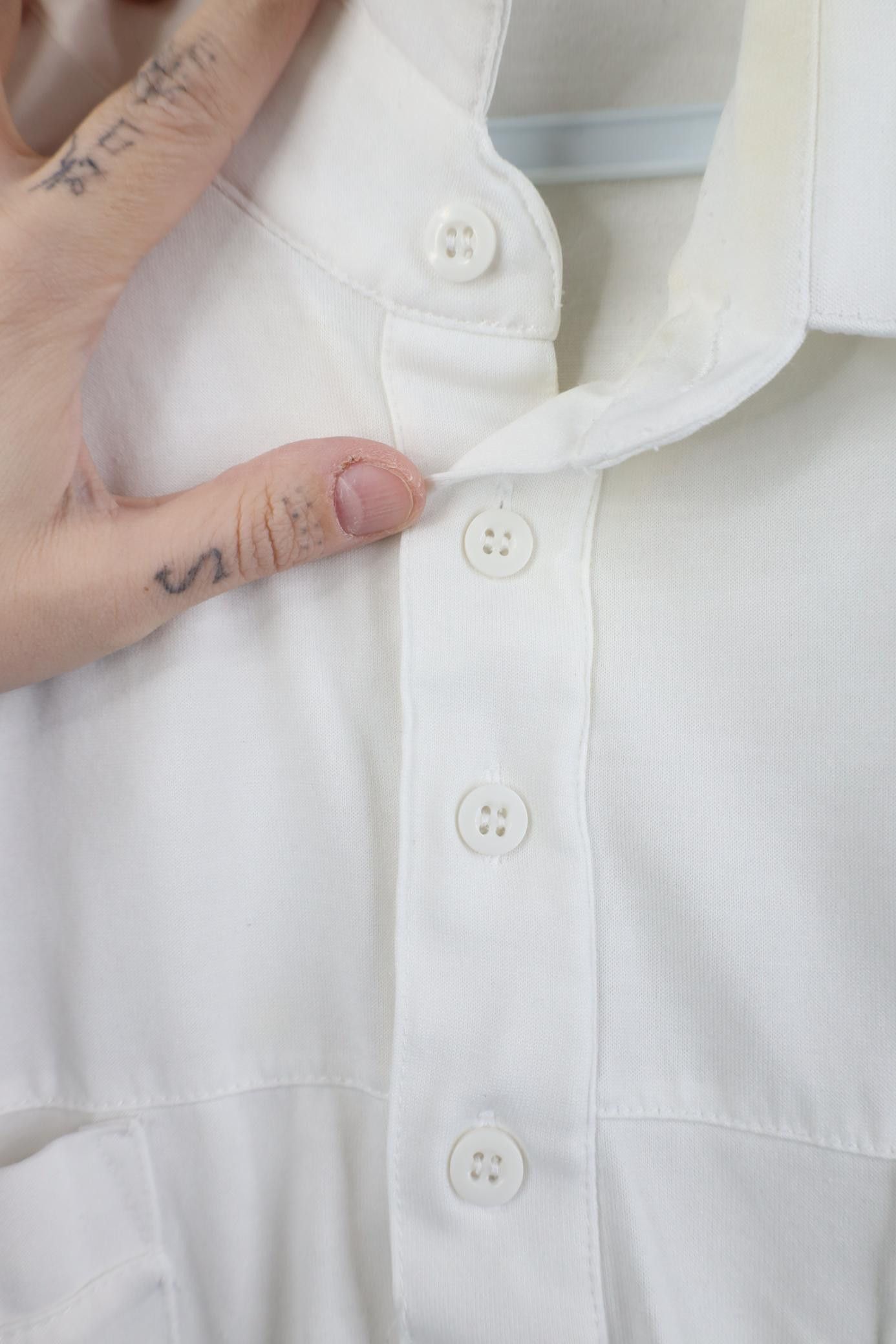Vintage Vintage 90s Streetwear Knit Collared Golf Polo Shirt White Size US XL / EU 56 / 4 - 7 Thumbnail