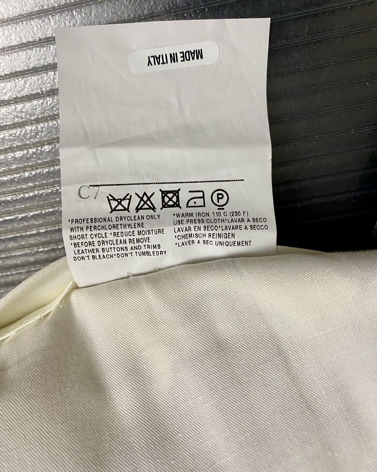 Gucci Gucci 🇮🇹 night crawler wool cosmopolitan slacks 50 36 NEW Size US 36 / EU 52 - 11 Thumbnail