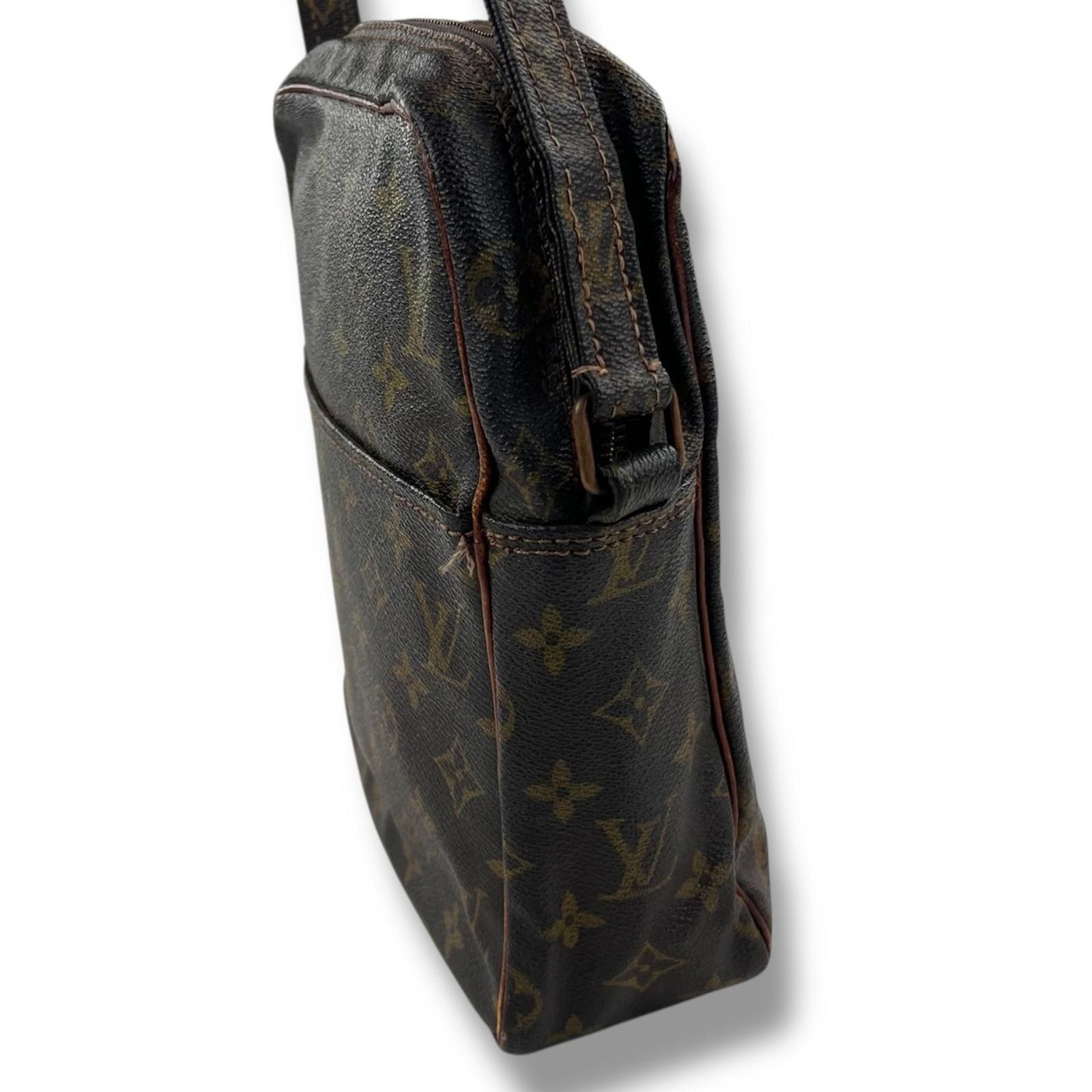 Louis Vuitton Louis Vuitton 1970's Marceau Cross Body Bag Size ONE SIZE - 4 Thumbnail