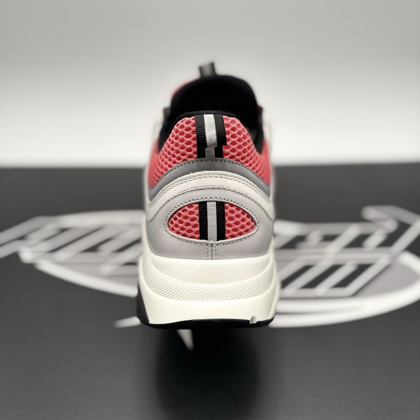 Dior Dior B22 ' White, Pink ' | GREAT CONDITION! Size US 10 / EU 43 - 12 Thumbnail