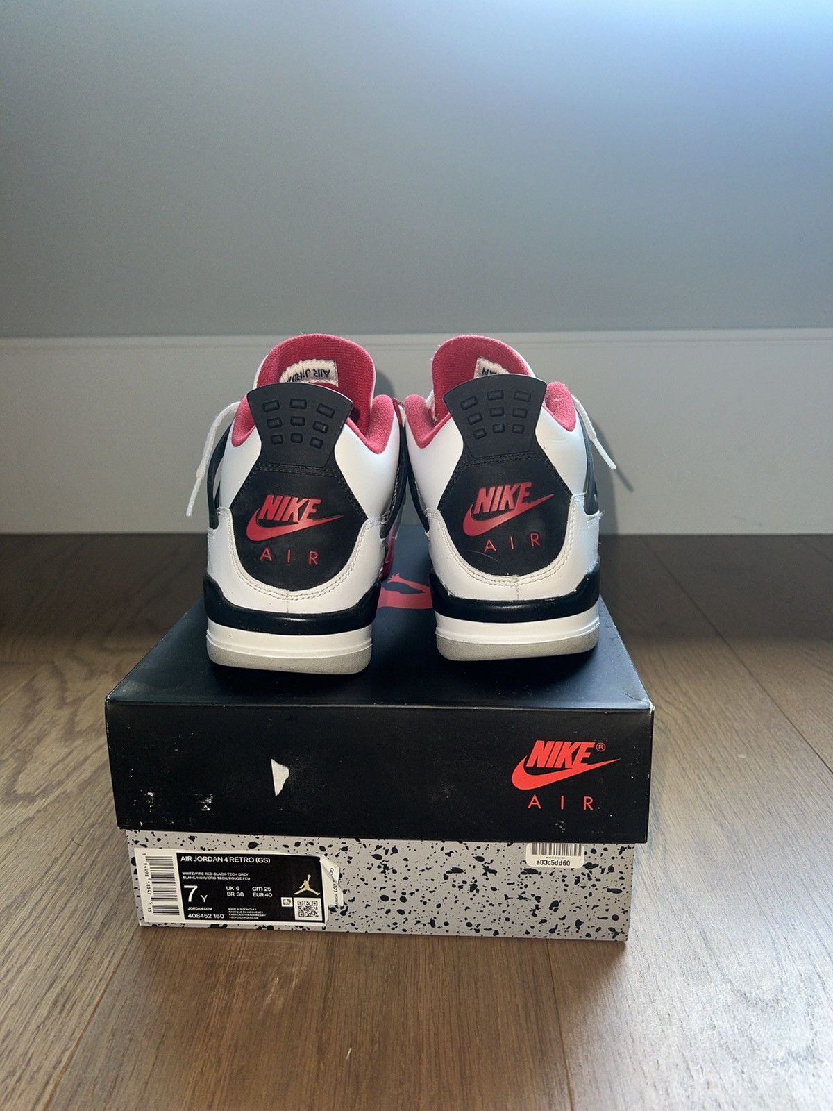 Jordan Brand Jordan 4 Fire Red gs’ Size US 7 / EU 40 - 6 Thumbnail