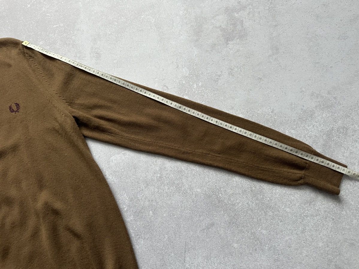 Fred Perry × Vintage Sweater V-neck Fred Perry Merino Wool size S Size US S / EU 44-46 / 1 - 9 Thumbnail