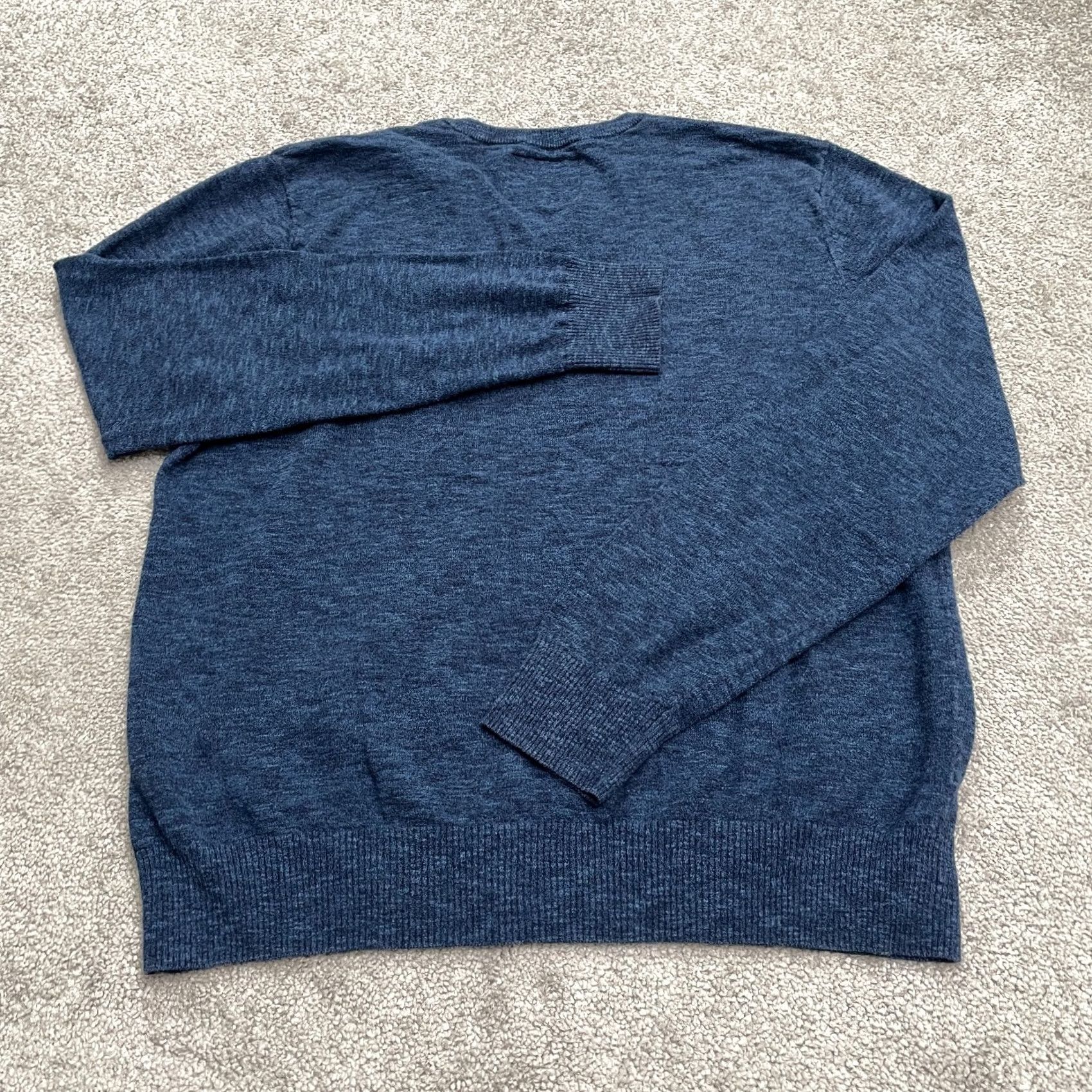American Eagle Outfitters American Eagle Outfitters Sweater Men Large Blue Athletic Fit V-Neck Cotton Knit Pullover Size US L / EU 52-54 / 3 - 2 Thumbnail