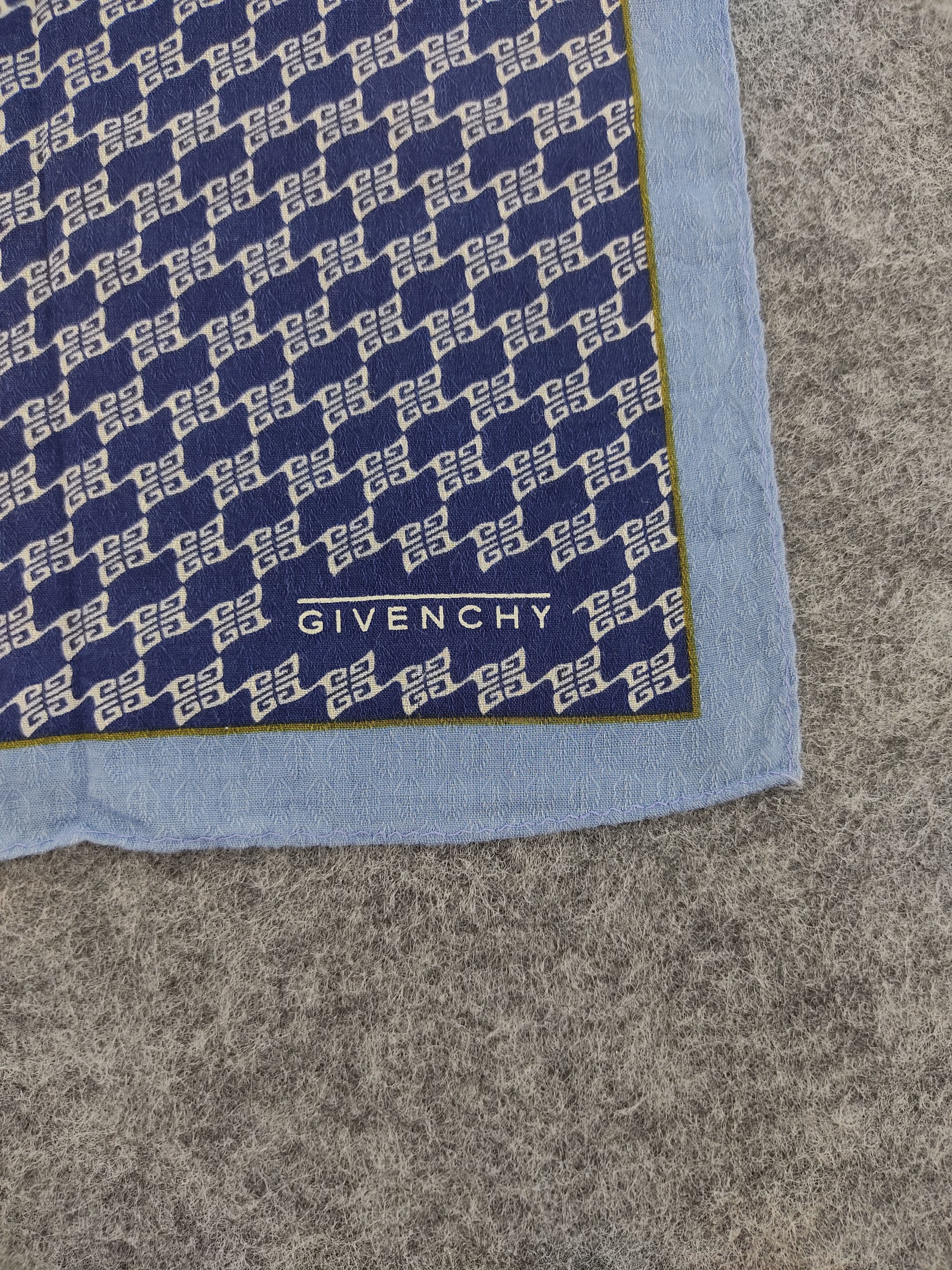 Givenchy × Vintage Vintage Givenchy Handkerchief Neckerchief Bandana H056A Size ONE SIZE - 3 Thumbnail