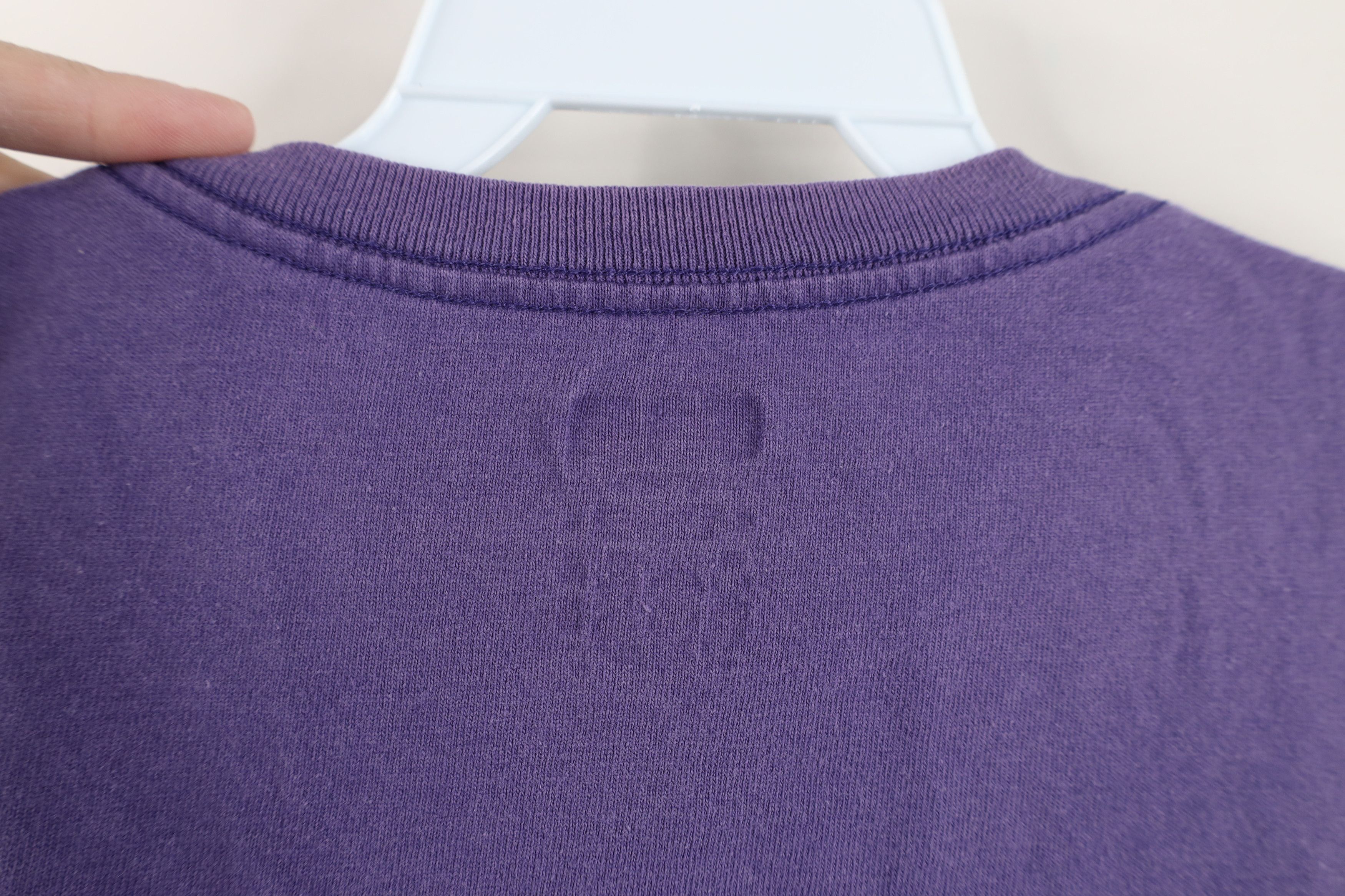 Vintage Vintage Y2K Streetwear Short Sleeve T-Shirt Purple Cotton Size US L / EU 52-54 / 3 - 8 Thumbnail