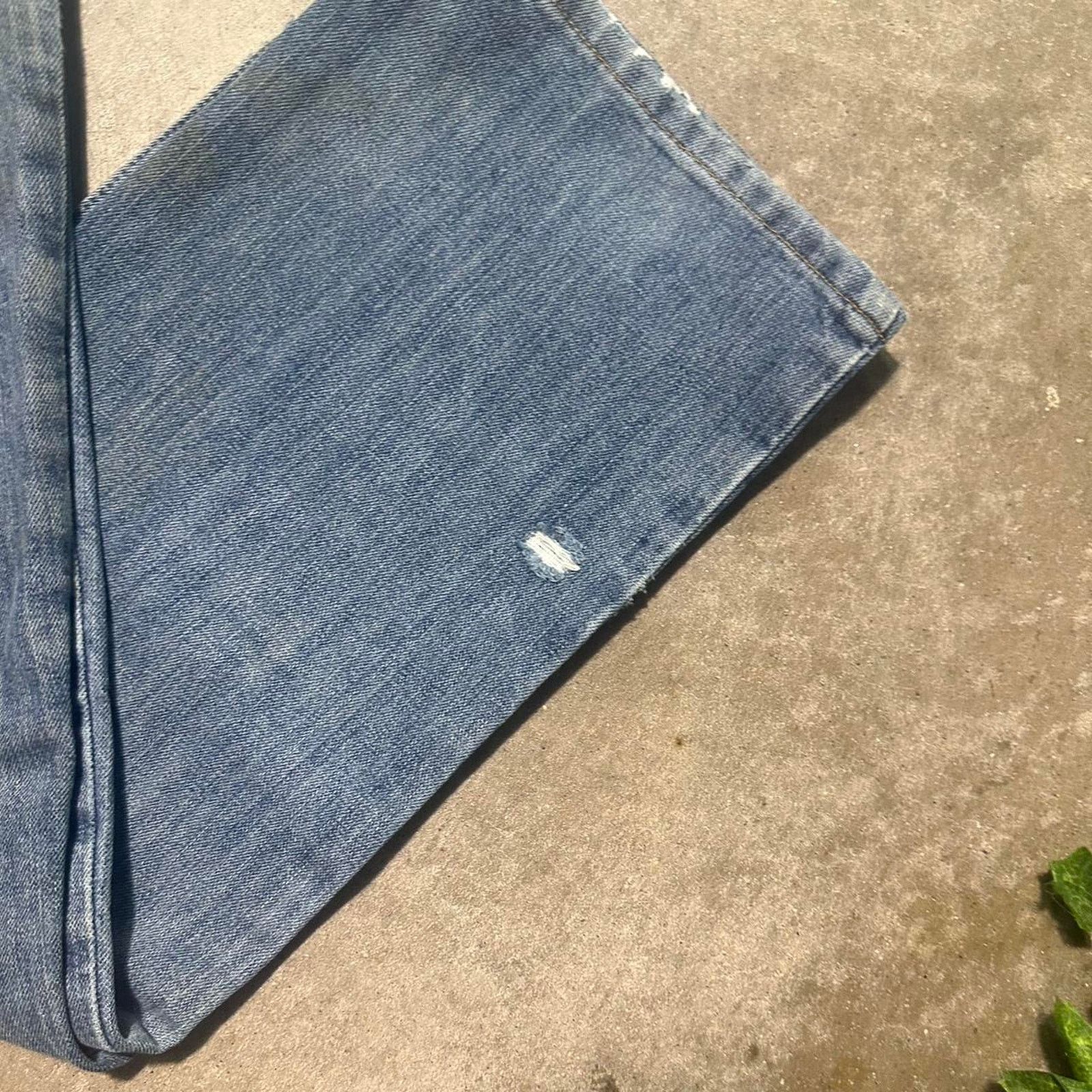 Carhartt Vintage Carhartt Distressed Stained Jeans Relaxed Fit Pants Size US 32 / EU 48 - 8 Thumbnail