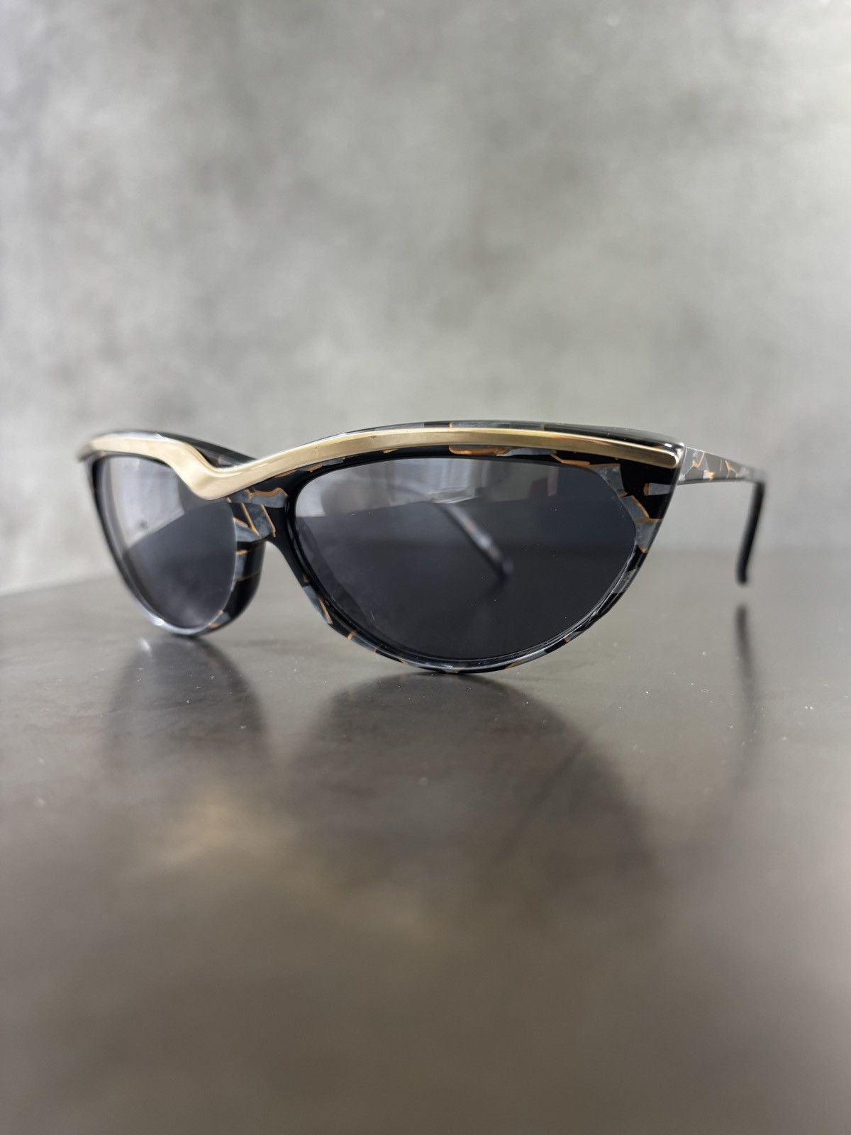 Alain Mikli × Vintage 1980s Alain Mikli Sunglasses Vintage Asymmetrical Marble 098 Size ONE SIZE - 3 Thumbnail