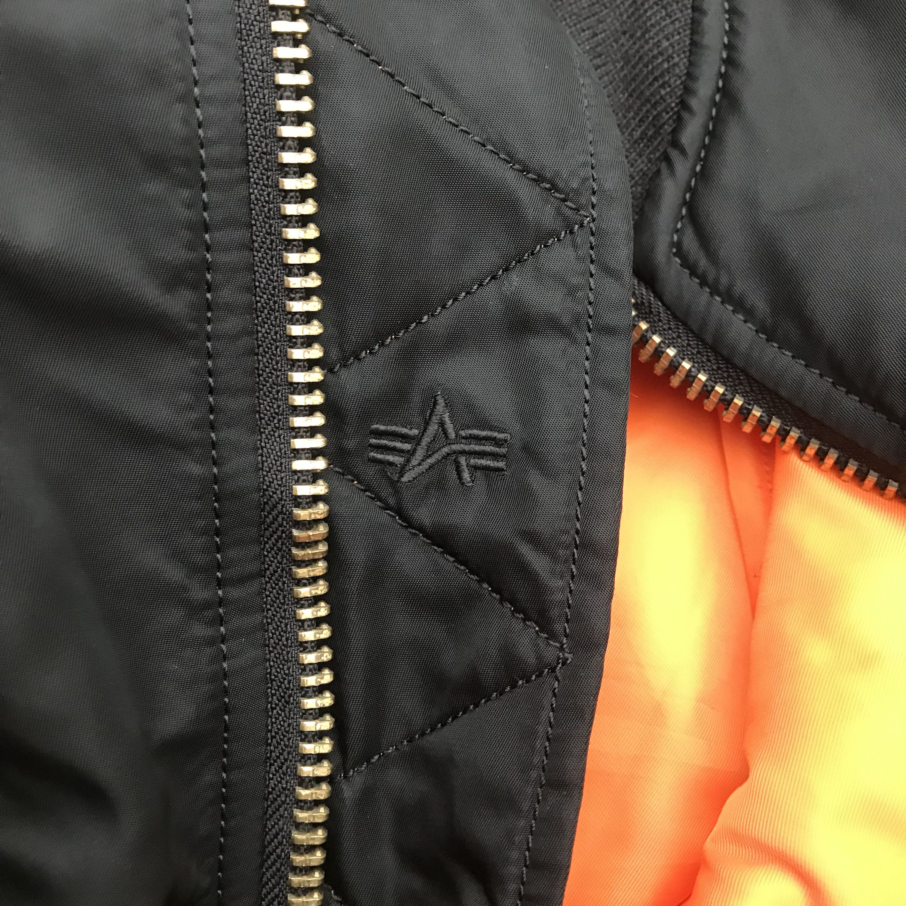 Alpha Industries Bomber jacket Alpha Industries MA-1 Bomber Flight attendant Size US L / EU 52-54 / 3 - 9 Thumbnail