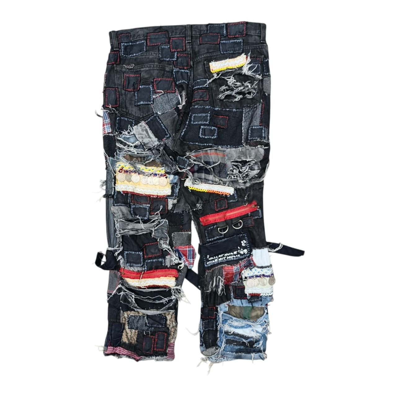 Levi's Levis 501 x Dog Milano Paris Designer Distressed Patch Size US 31 - 2 Thumbnail