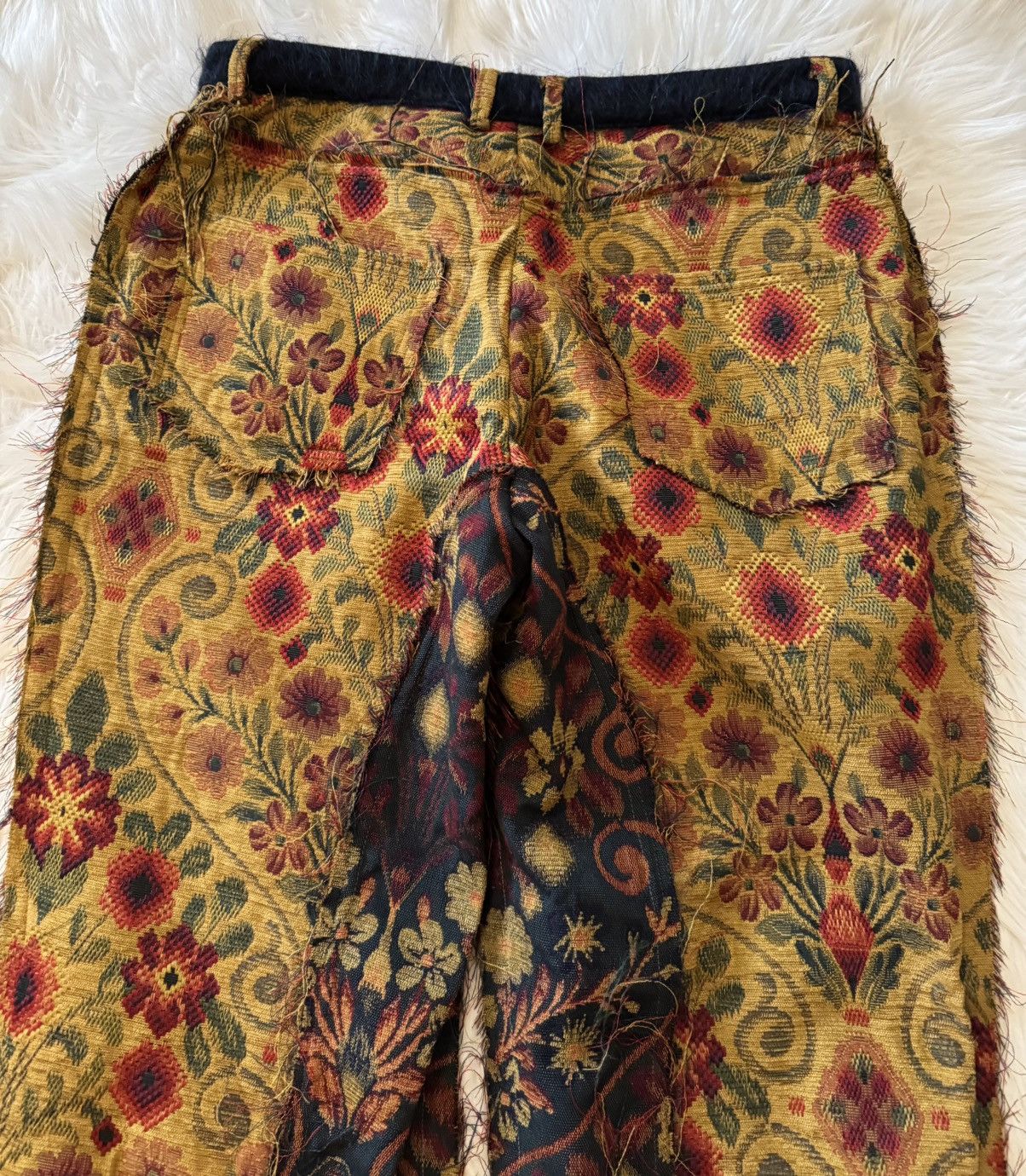 Edward Cuming Edward Cuming Jacquard Raw Edge Soft Jeans Gold Floral 50 Size US 34 / EU 50 - 5 Thumbnail