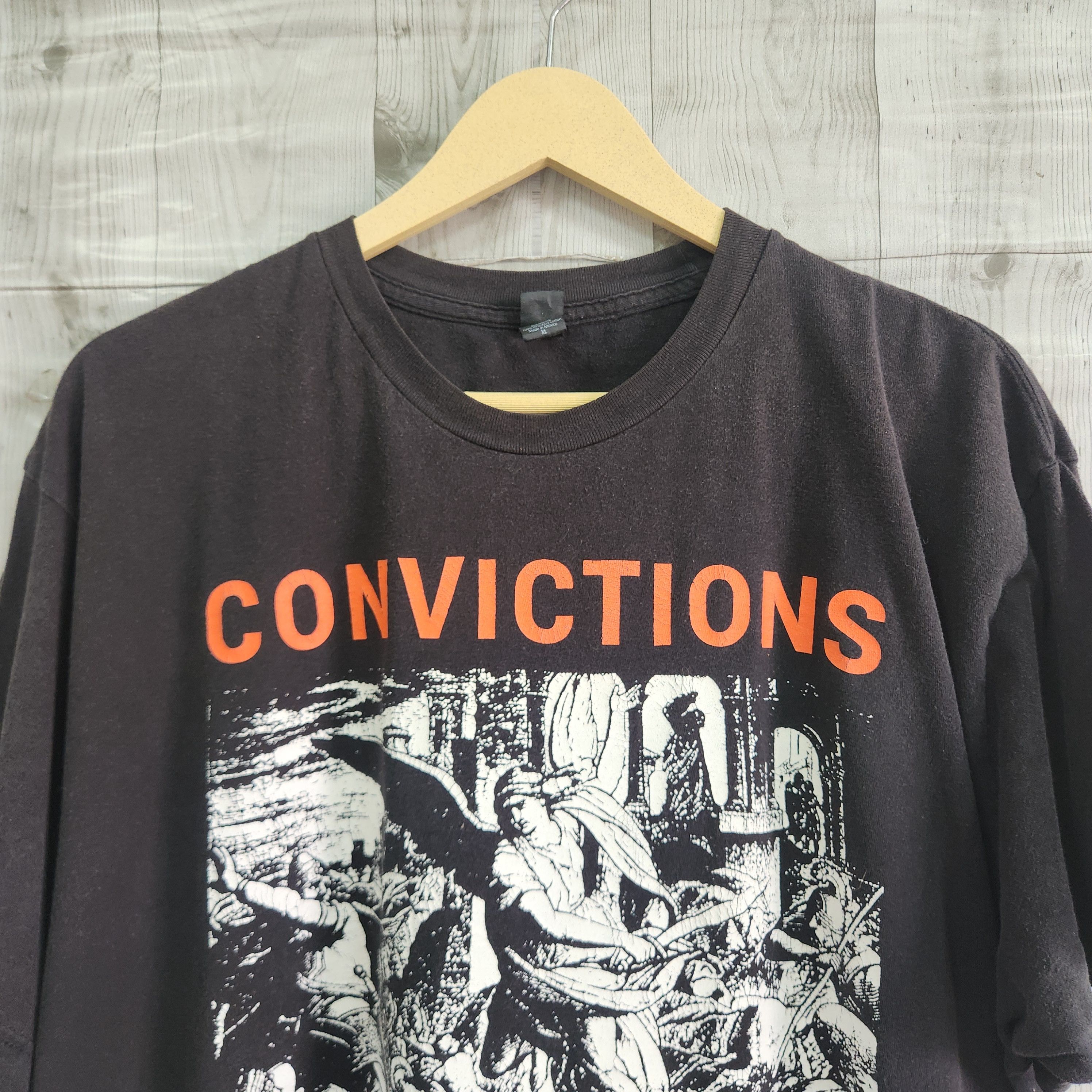 Band Tees Metal Rock TShirt Convictions Size US XL / EU 56 / 4 - 5 Thumbnail