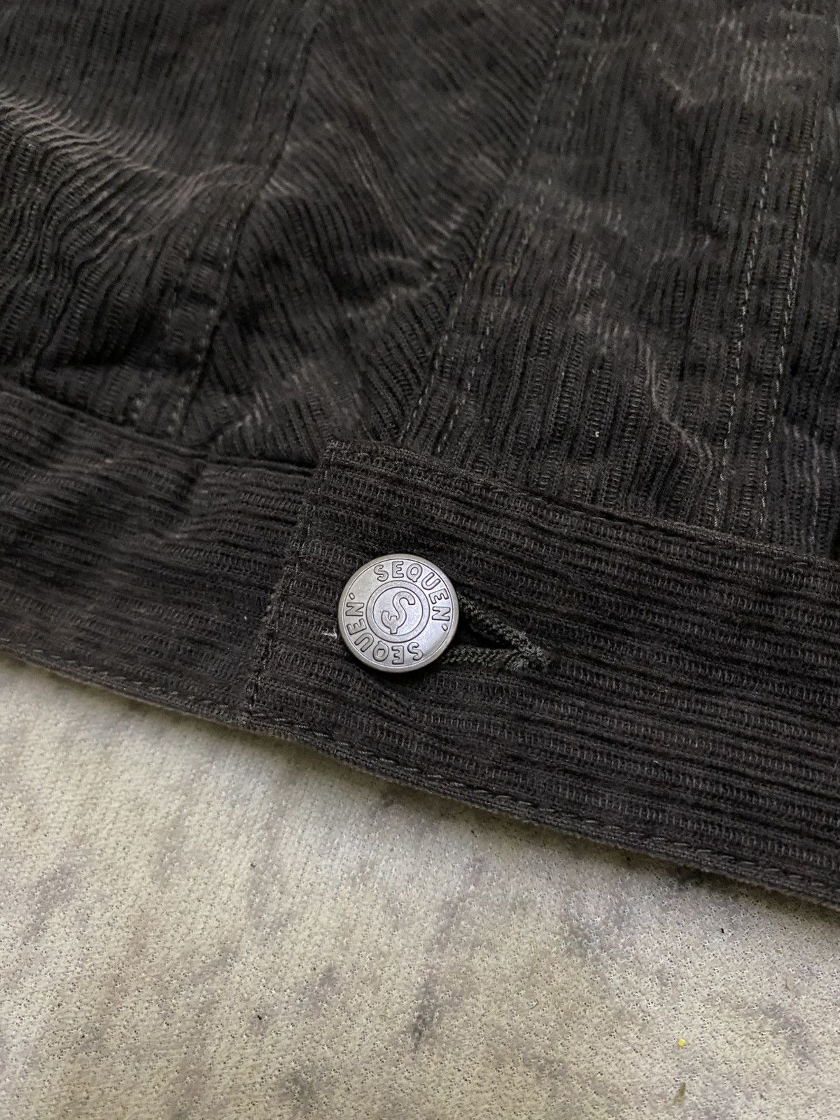 Japanese Brand SEQUEN CORDUROY TRUCKER JACKET Size US M / EU 48-50 / 2 - 6 Thumbnail