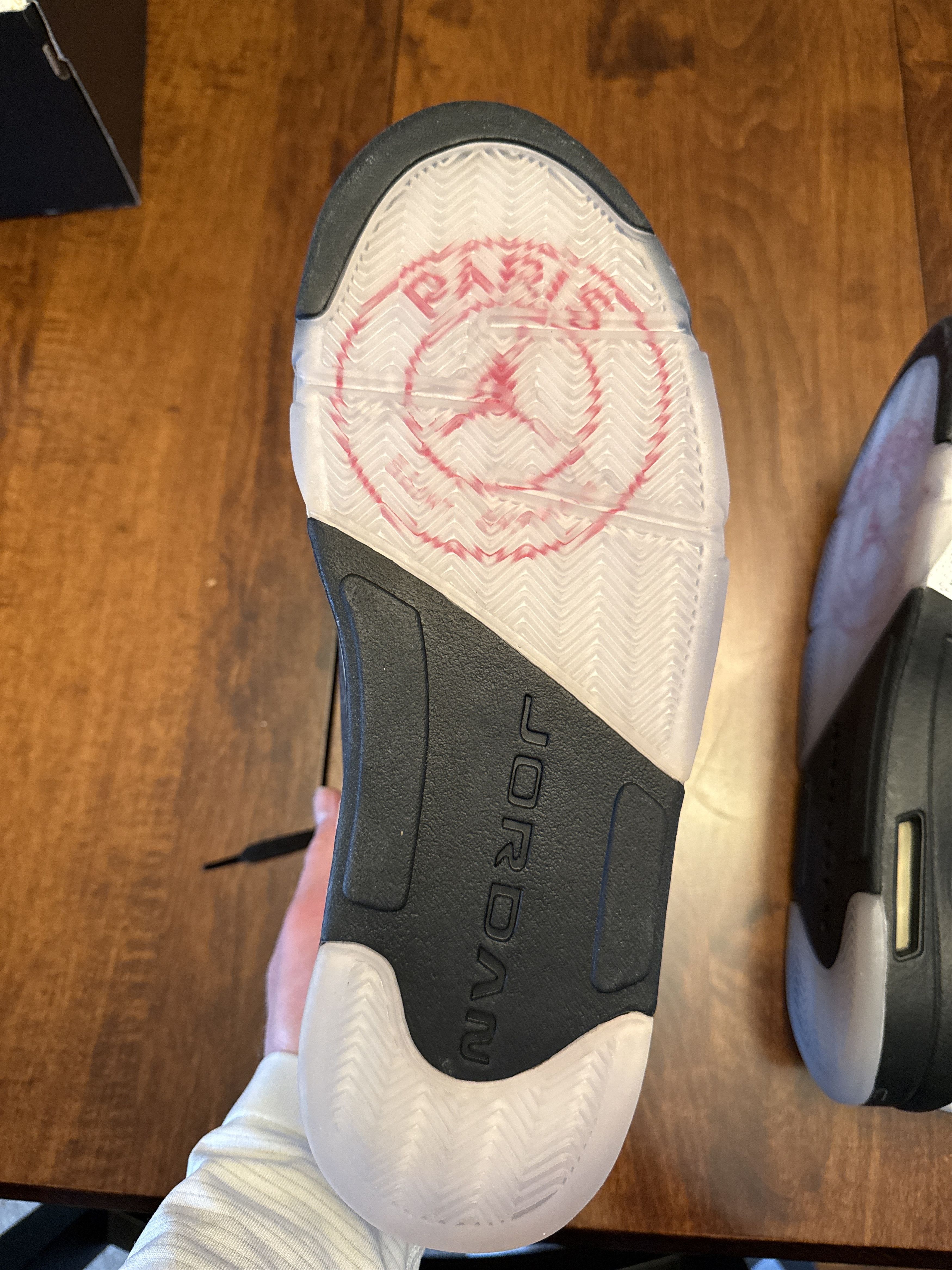 Jordan Brand Friends and Family PSG Jordan 5 Size US 12.5 / EU 45-46 - 7 Thumbnail