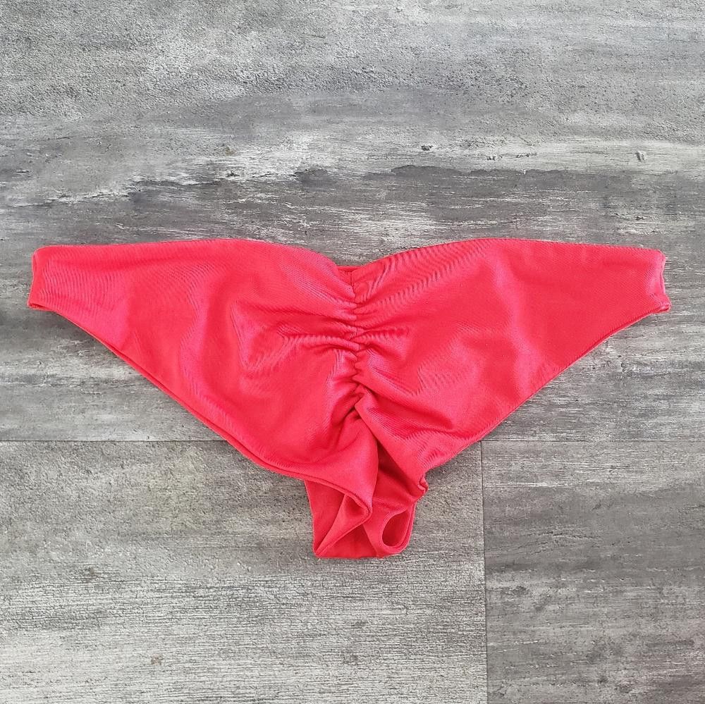 Designer Red Classic Cheeky Bikini Bottoms Size ONE SIZE - 2 Thumbnail