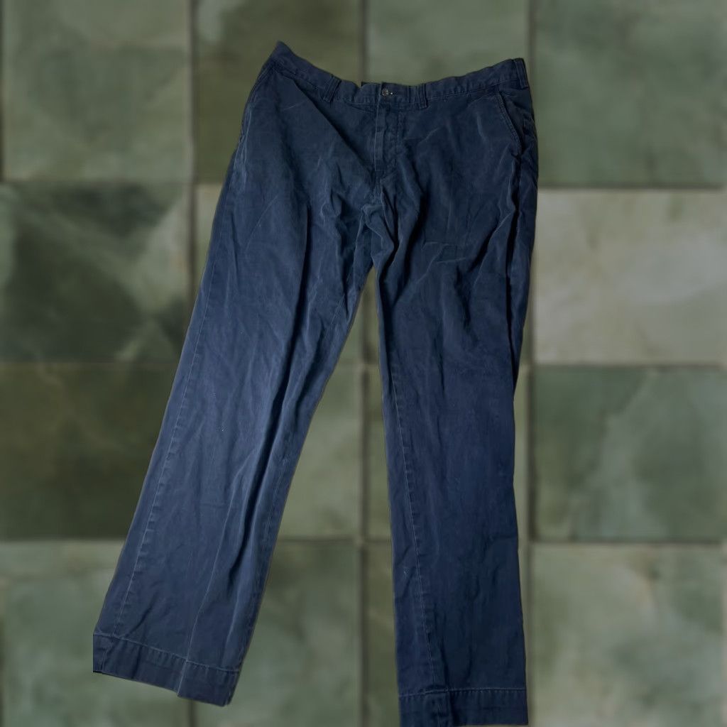 Polo Ralph Lauren Polo Ralph Lauren Classic Fit Pants Men 38x32 Chino Straight Navy Blue Cotton Zip Button Logo Pockets Vintage: No Size US M / EU 48-50 / 2 - 1 Thumbnail