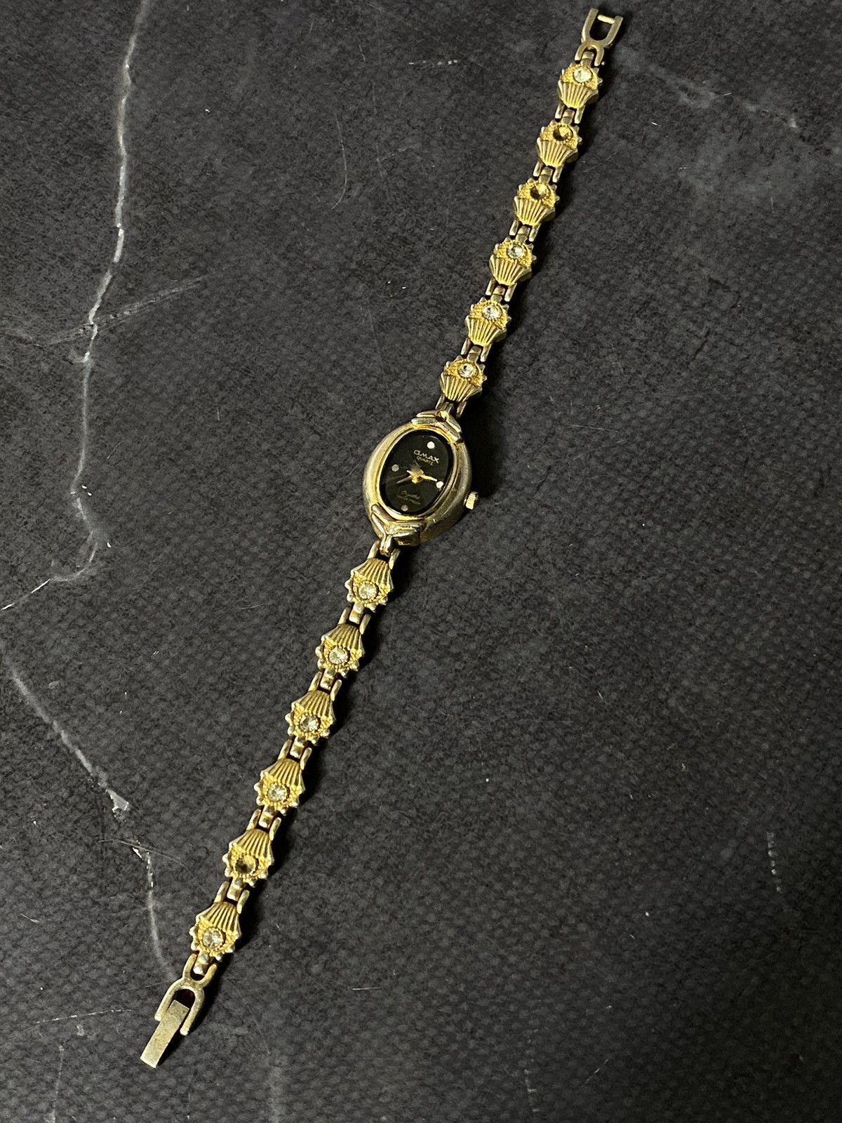 Japanese Brand OMAX Quartz Crystal Watch, Vintage Two-tone Size ONE SIZE - 1 Thumbnail