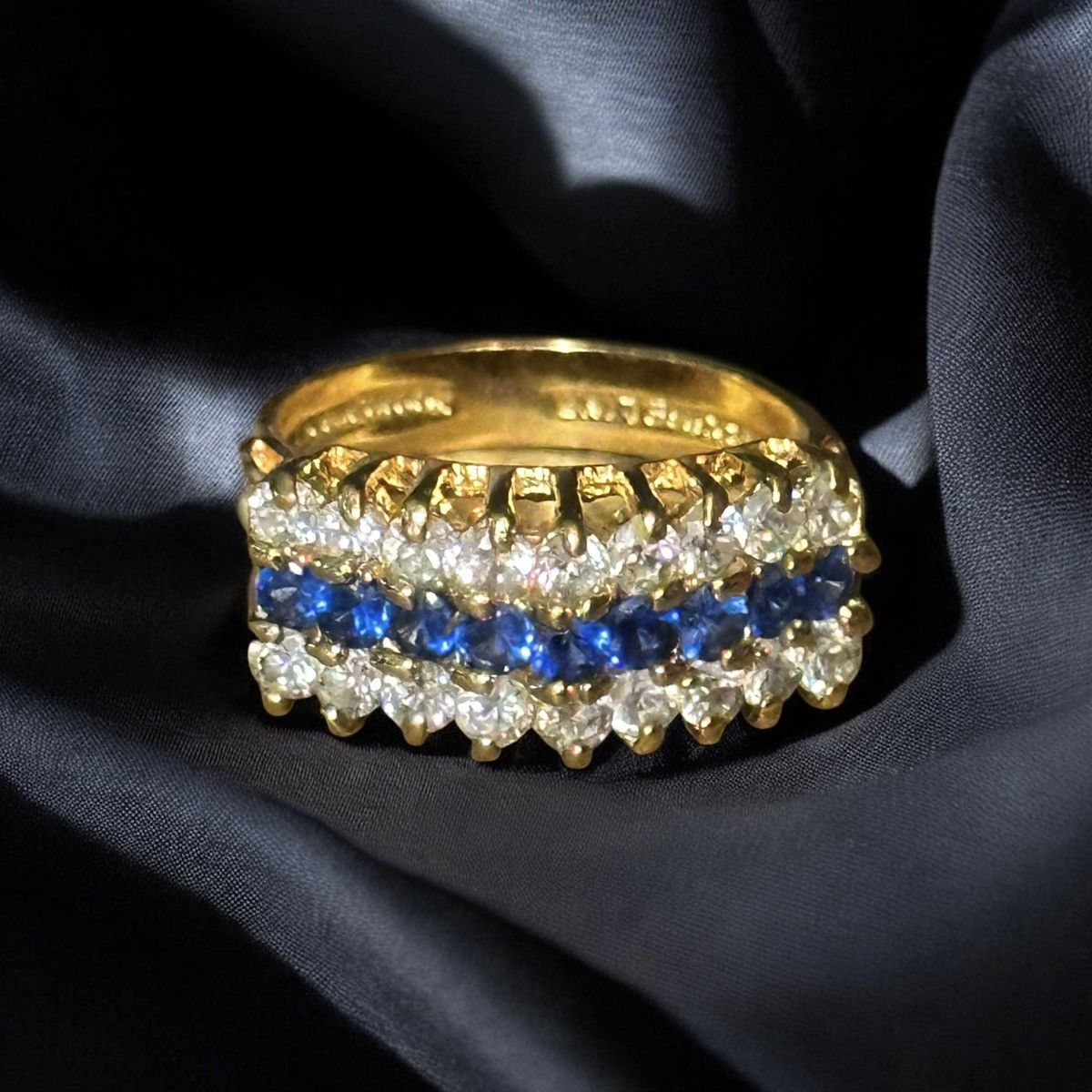Vintage Vintage LIND 14KHGE blue sapphire and CZ rooftop ring Size ONE SIZE - 1 Thumbnail