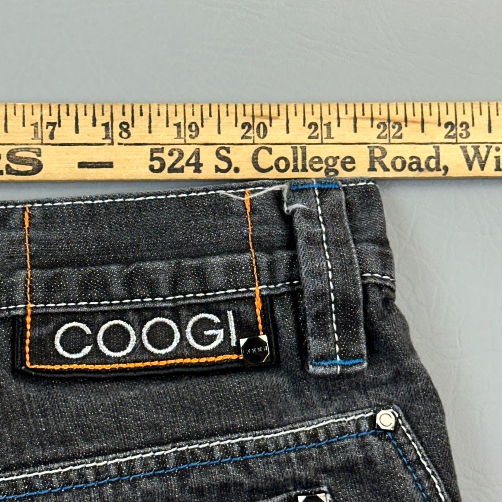 Coogi VINTAGE COOGI Jeans Mens 44x33 Charcoal Wash Baggy Wide Leg Hip Hop Y2K Jeans Mens 44x33 Charcoal Wash Baggy Wide Leg Hip Hop Y2K Size US 44 / EU 60 - 6 Thumbnail