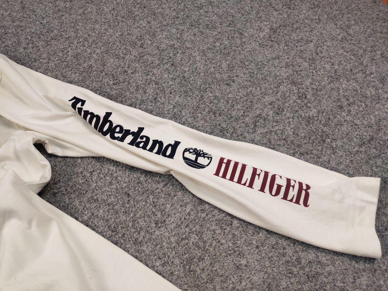 Tommy Hilfiger Timberland x Tommy Hilfiger White Logo long sleeve Top Size US L / EU 52-54 / 3 - 14 Thumbnail