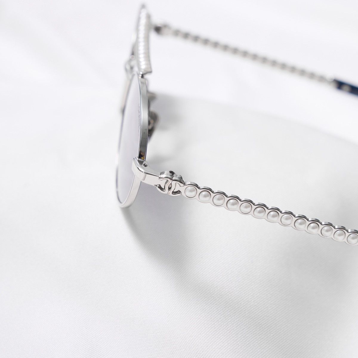 Chanel CHANEL 0CH4297H C1351G SUNGLASSES Size ONE SIZE - 3 Thumbnail