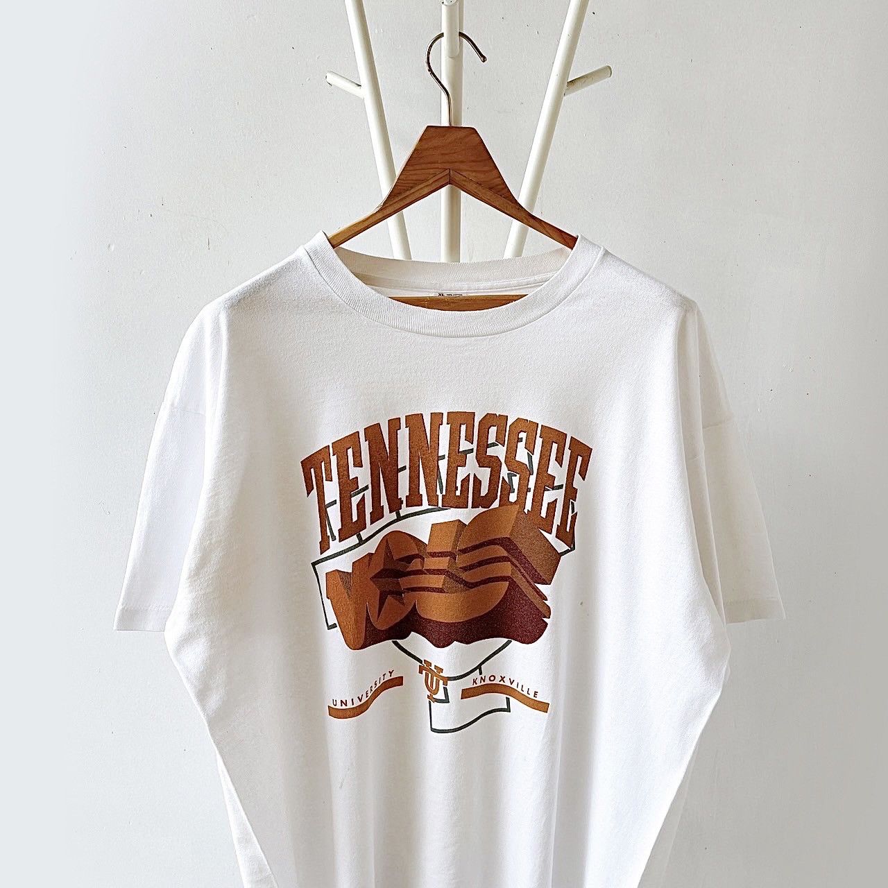 Vintage 90s University of Tennessee Volunteers T-shirt/ XL Size US XL / EU 56 / 4 - 3 Thumbnail