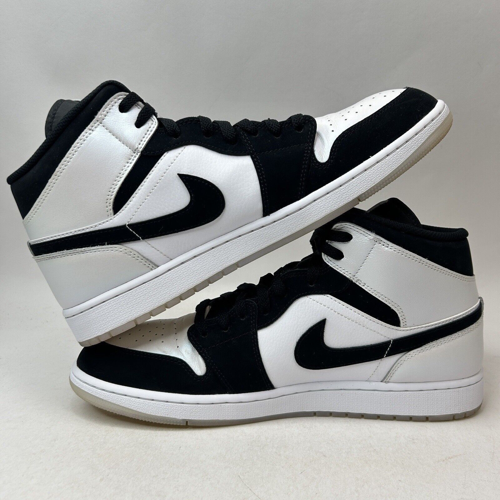Nike Nike Air Jordan 1 Mid SE “Diamond Shorts” 2024 Size US 13 / EU 46 - 3 Thumbnail