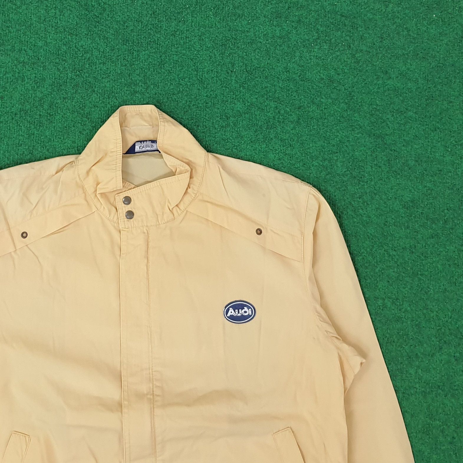 Audi Vintage Audi Motorsports Jacket C243N19 Size US M / EU 48-50 / 2 - 2 Thumbnail
