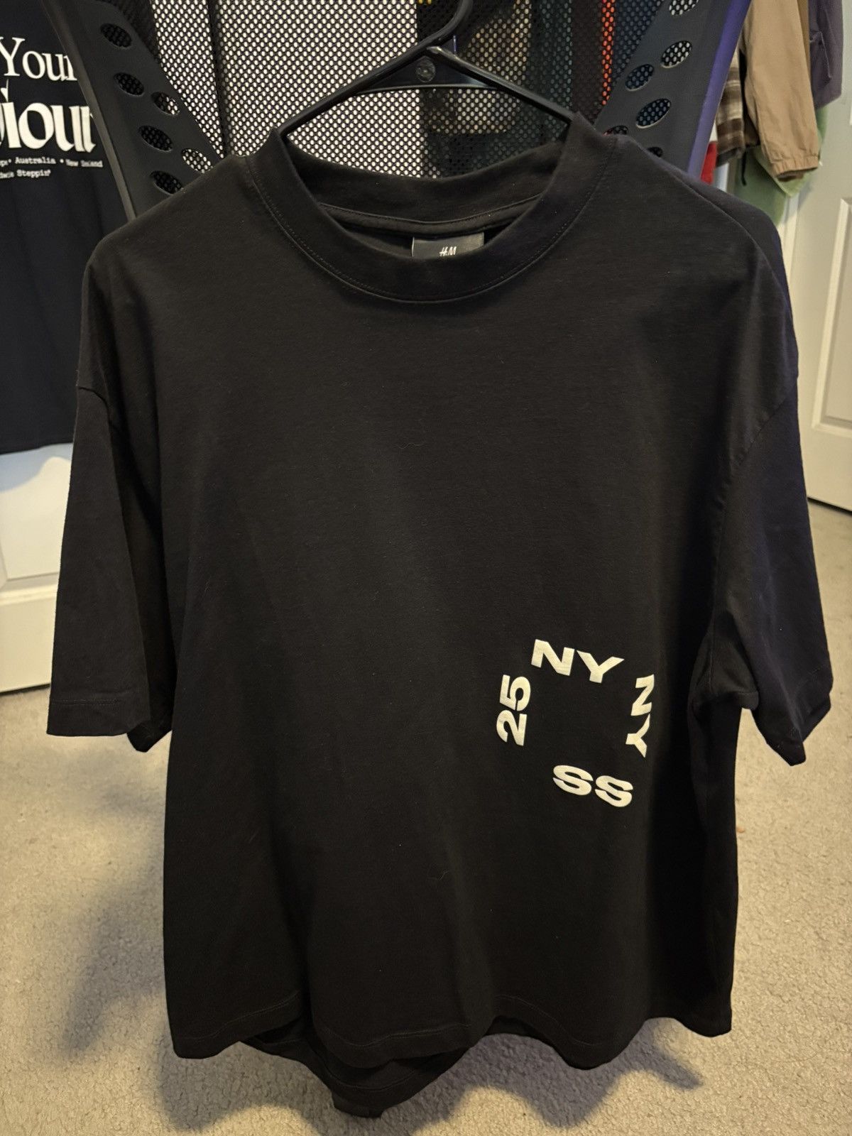 Other H&M Black Tee New York SS 25 Size US XL / EU 56 / 4 - 2 Thumbnail