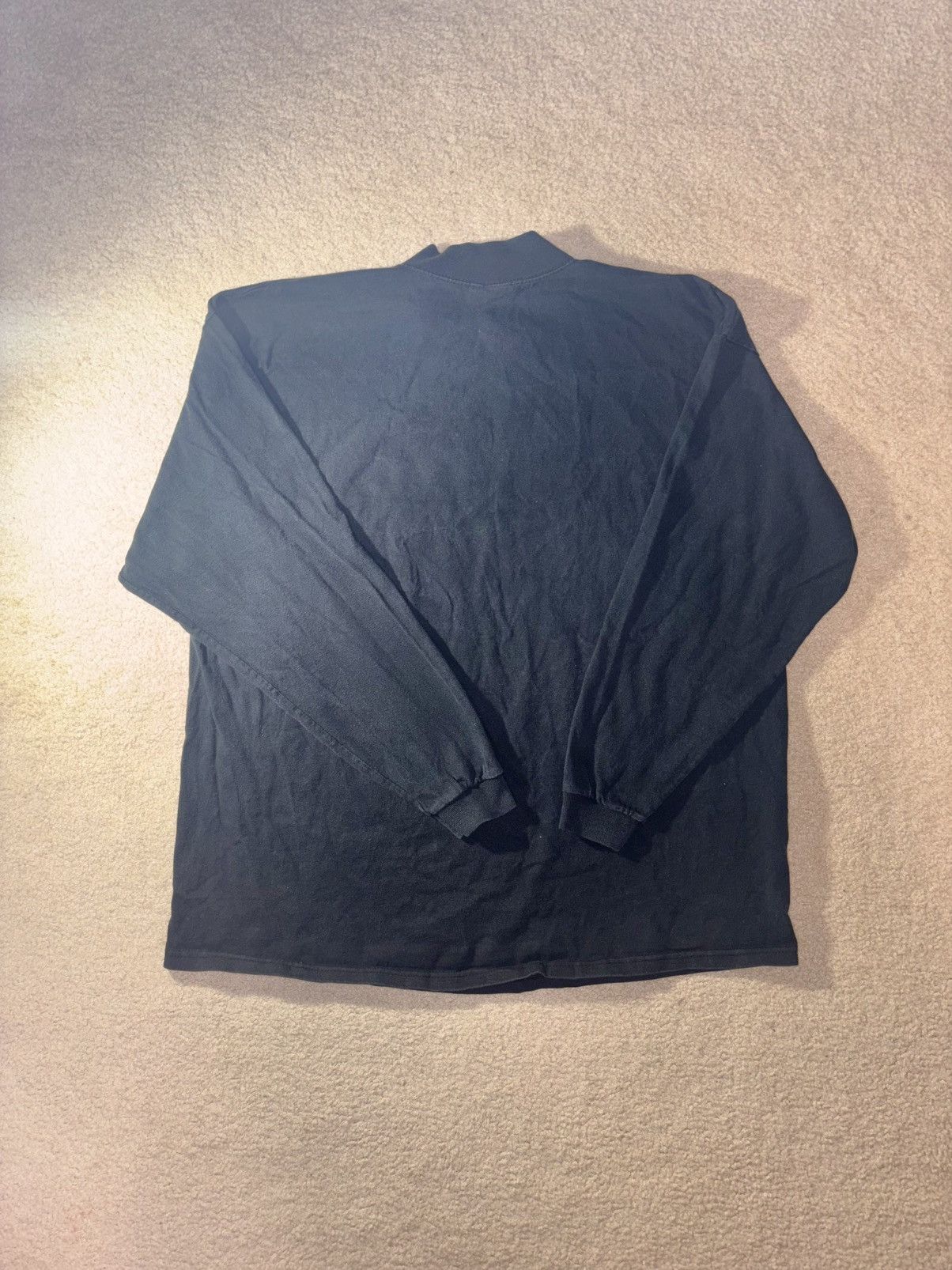 Anvil 90s Anvil Black Long Sleeve Gray Wolf Shirt 2XL Mock Neck Size US XXL / EU 58 / 5 - 2 Thumbnail