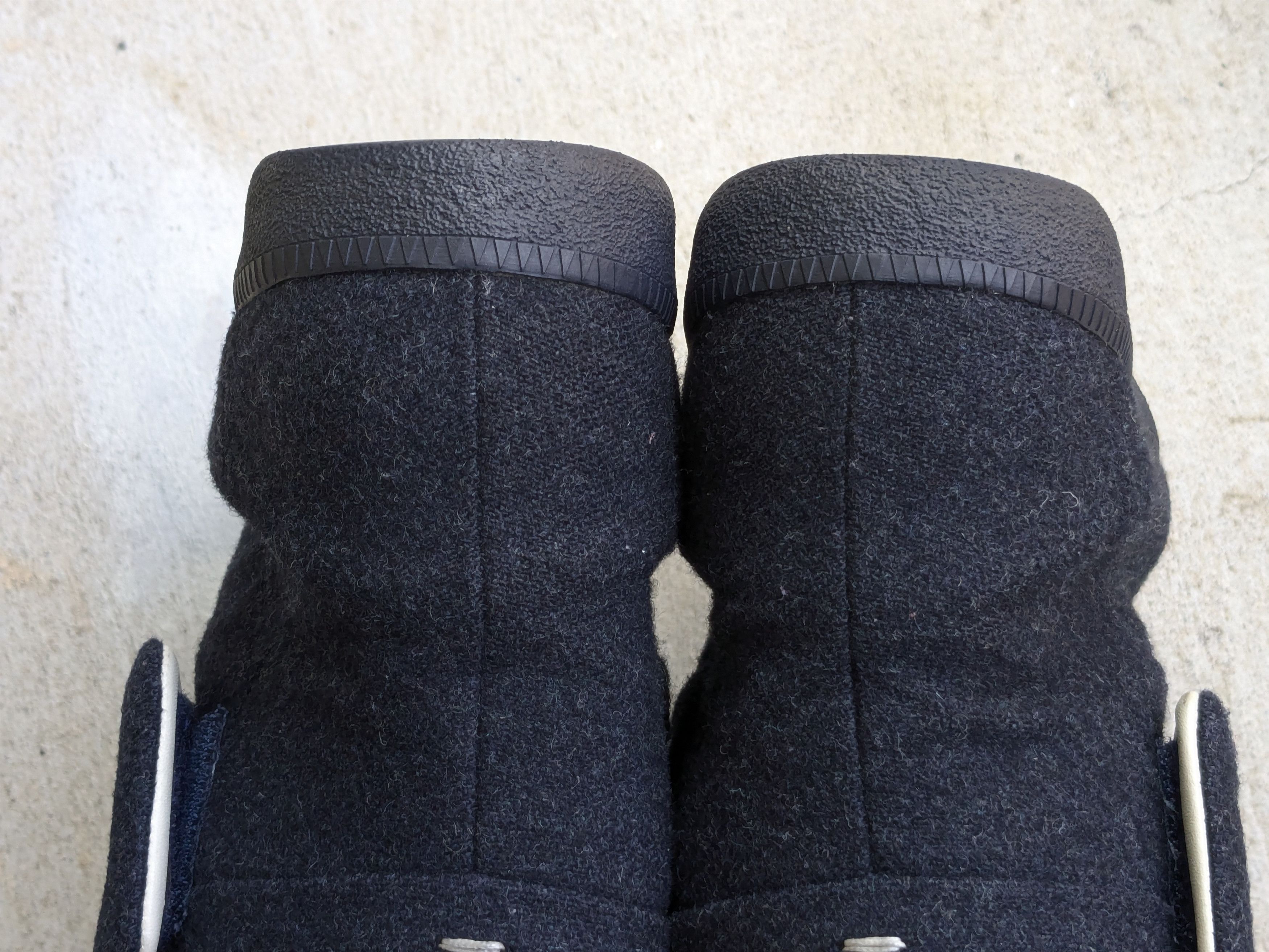 Maison Margiela Maison Margiela Future Navy Blue Wool 9 42 High Tops Size US 9 / EU 42 - 18 Thumbnail
