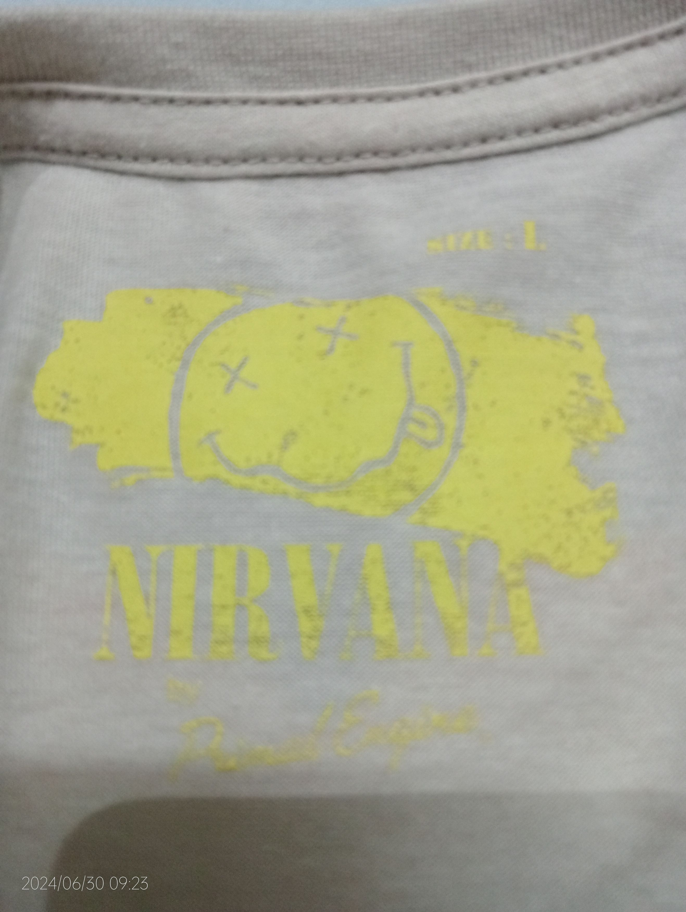 Nirvana Nirvana Motor Sports Int'l Garage Sept 22 1990 Tee Size US L / EU 52-54 / 3 - 3 Thumbnail