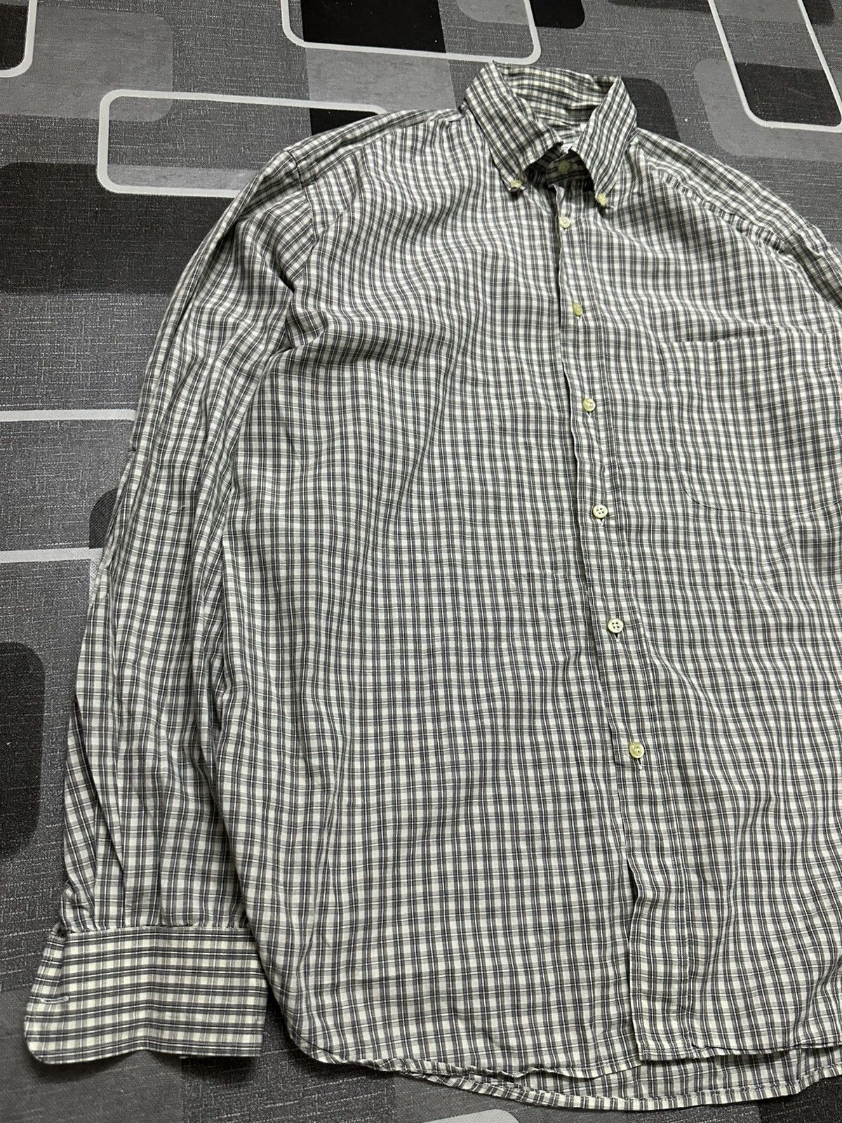 Givenchy 1990-Givenchy Gentleman 41-16 Made in Italy Button-Up Size US L / EU 52-54 / 3 - 3 Thumbnail