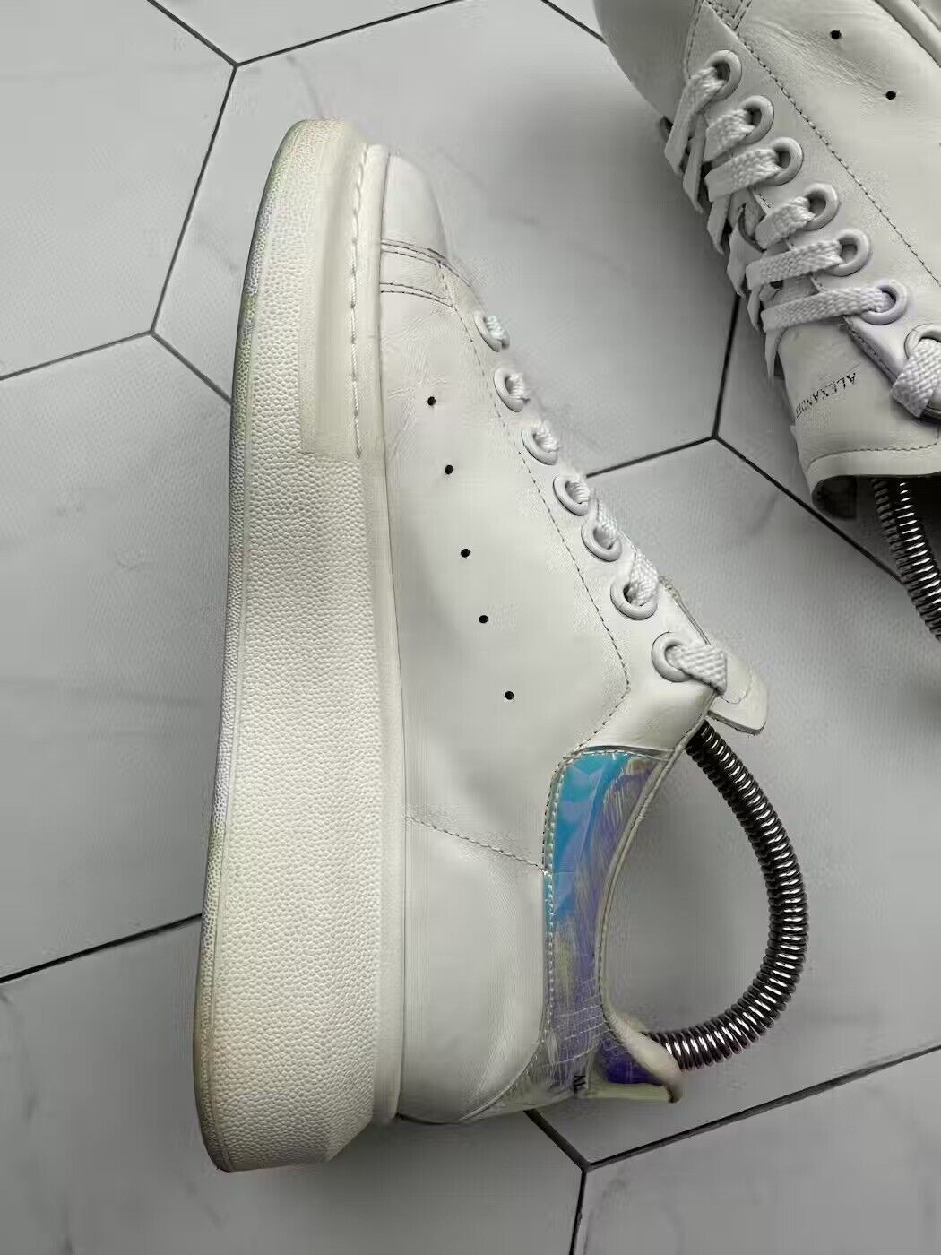 Alexander McQueen Alexander McQueen Oversized Leather Sneakers (B127) Size US 7 / IT 37 - 5 Thumbnail